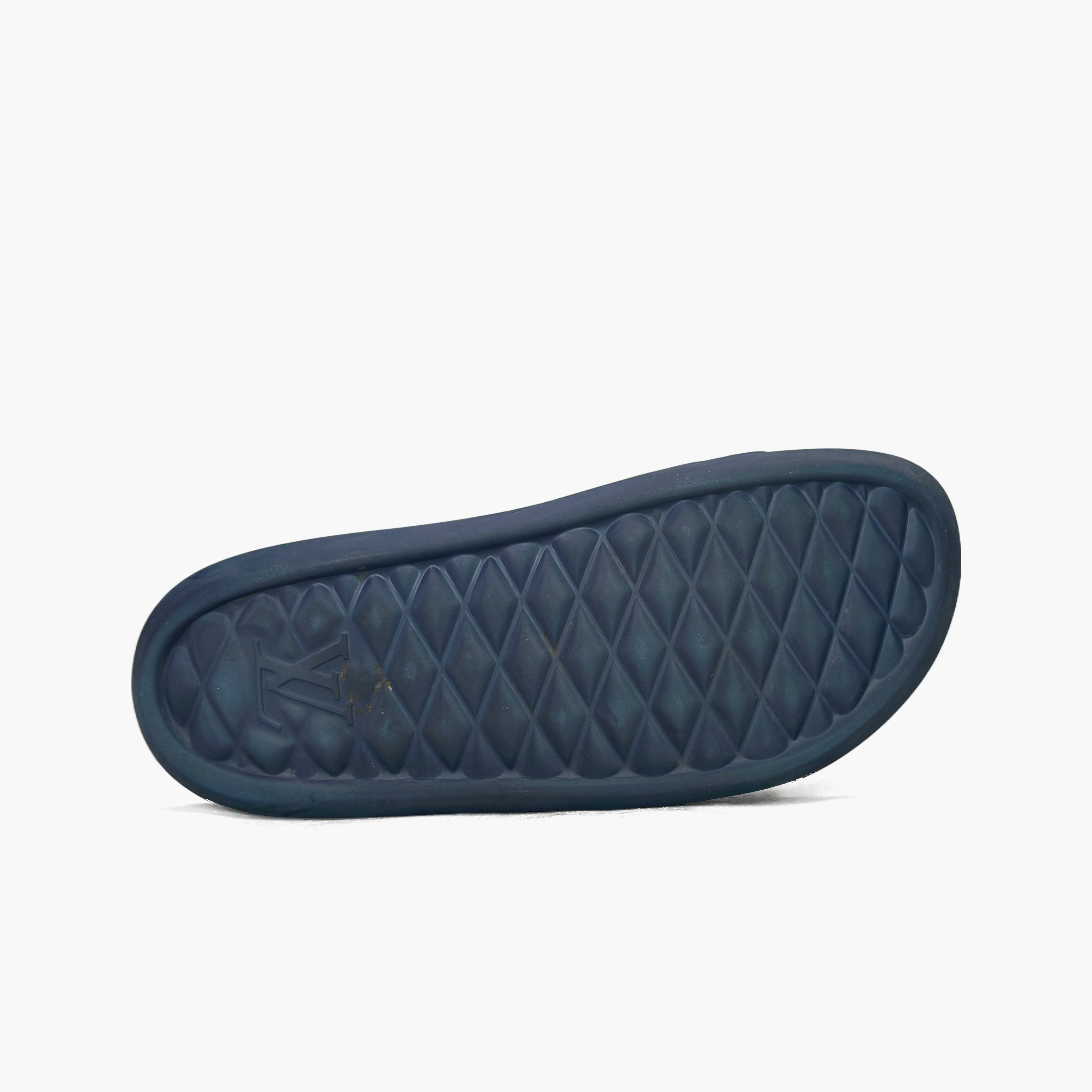 Louis Vuitton Louis Vuitton Monogram Waterfront Mules Size 11 Size US 11 / EU 44 - 7 Thumbnail