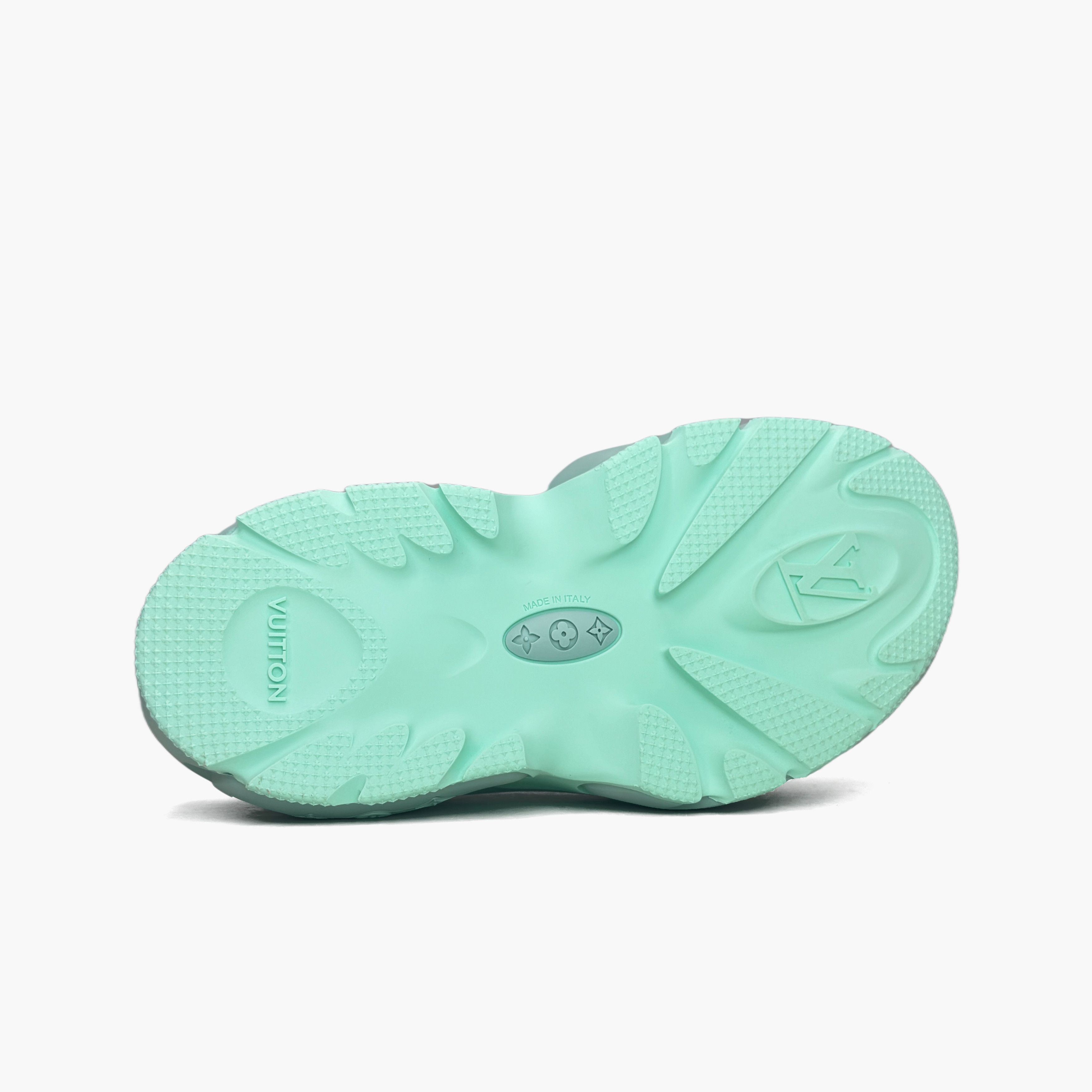Louis Vuitton Louis Vuitton Shark Clog Green Size 10 Size US 10 / EU 43 - 7 Thumbnail
