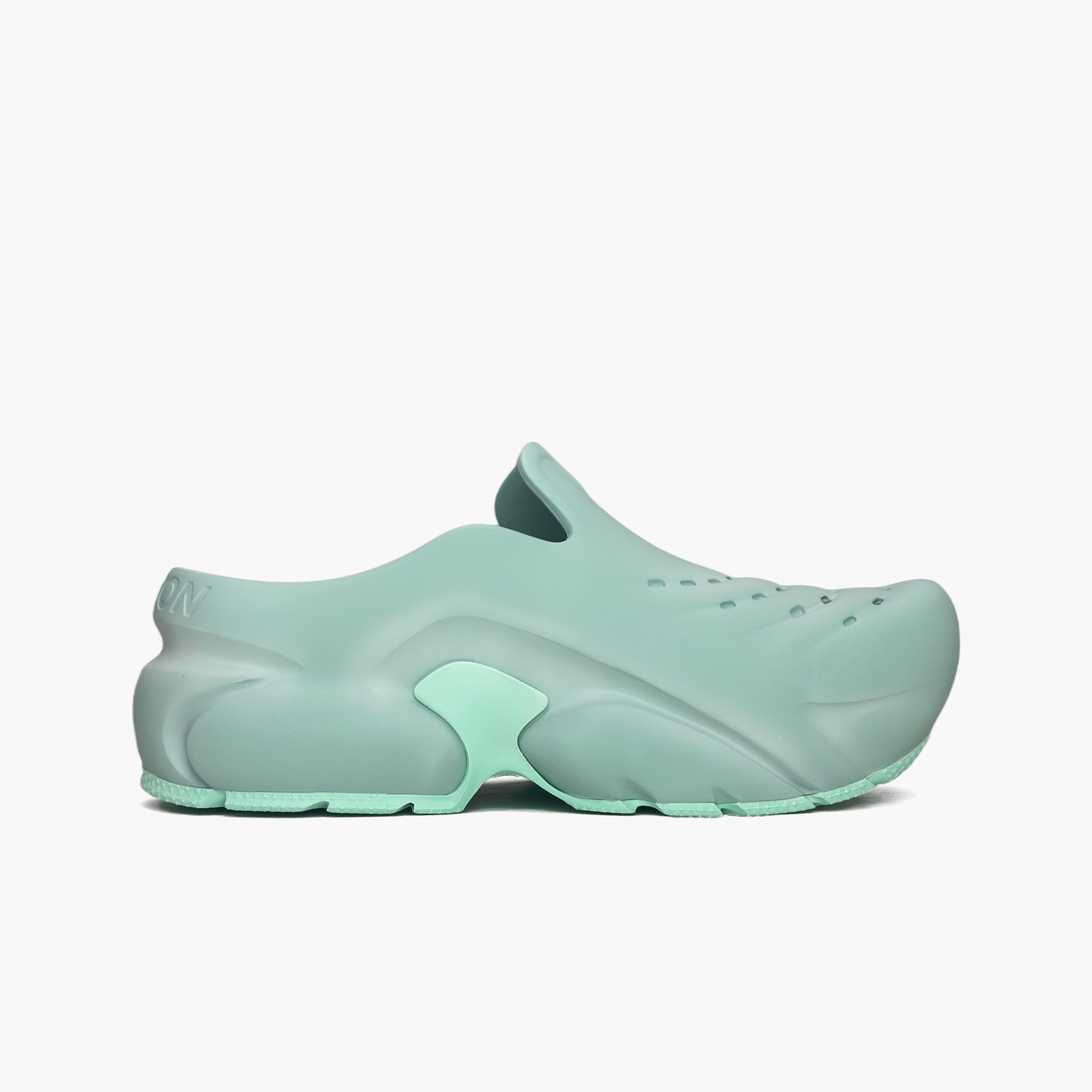 Louis Vuitton Louis Vuitton Shark Clog Green Size 10 Size US 10 / EU 43 - 2 Thumbnail