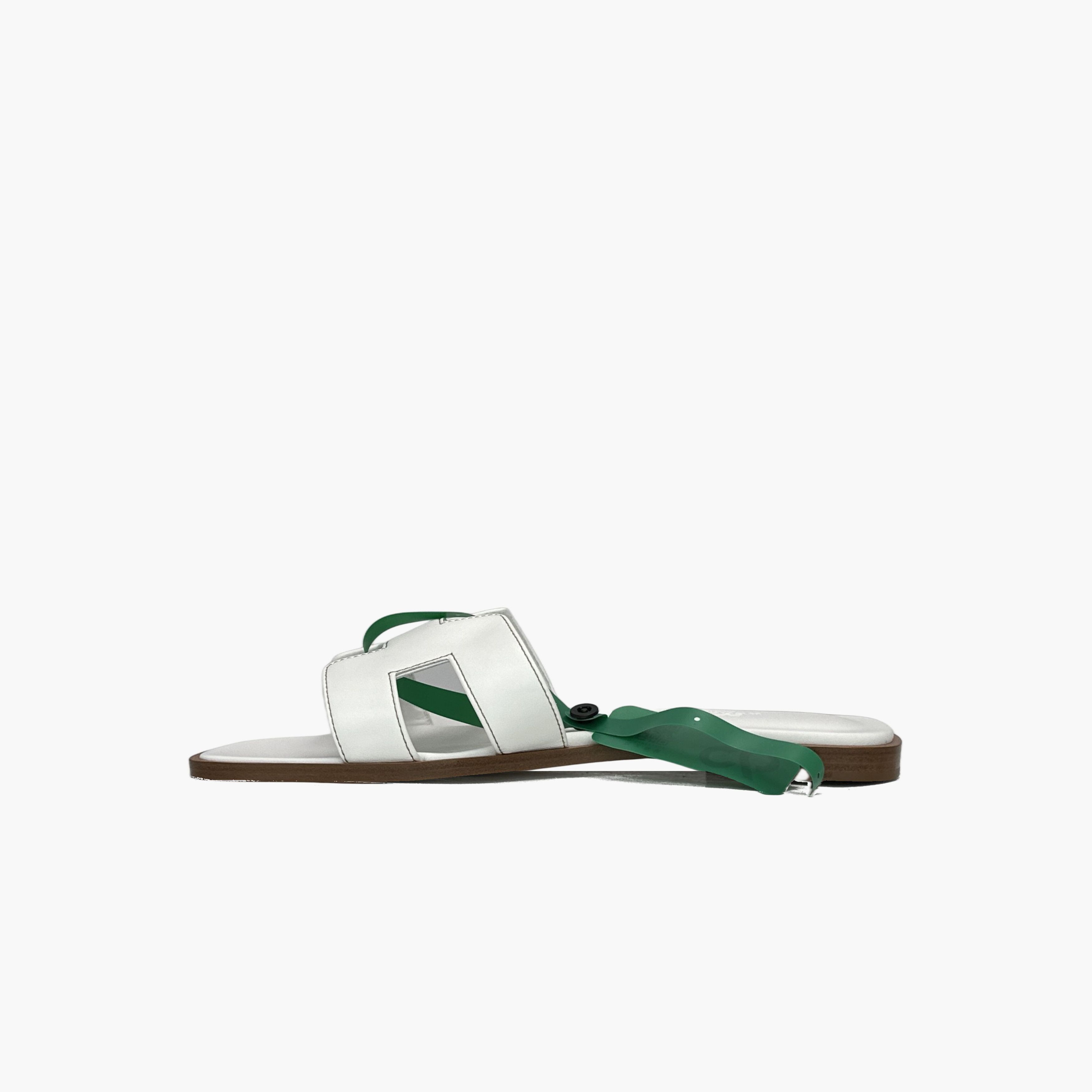 Hermes Hermes Oran Leather Sandals White Size 37 Size US 7 / IT 37 - 3 Thumbnail