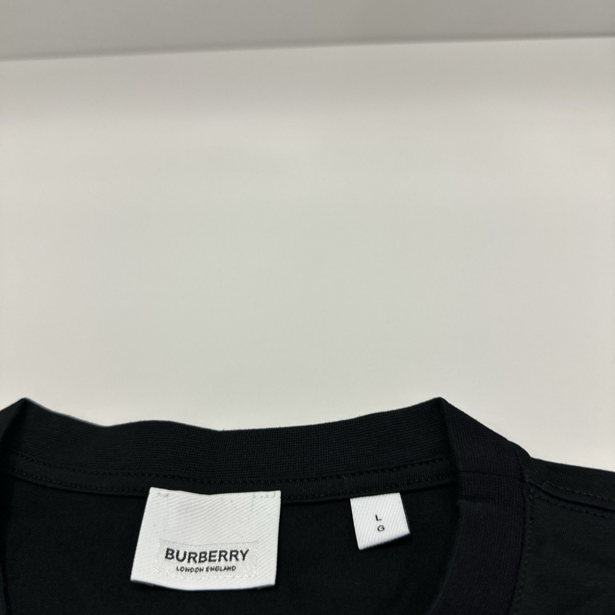Burberry Burberry Check Pocket T-Shirt Size L Size L / US 10 / IT 46 - 3 Thumbnail
