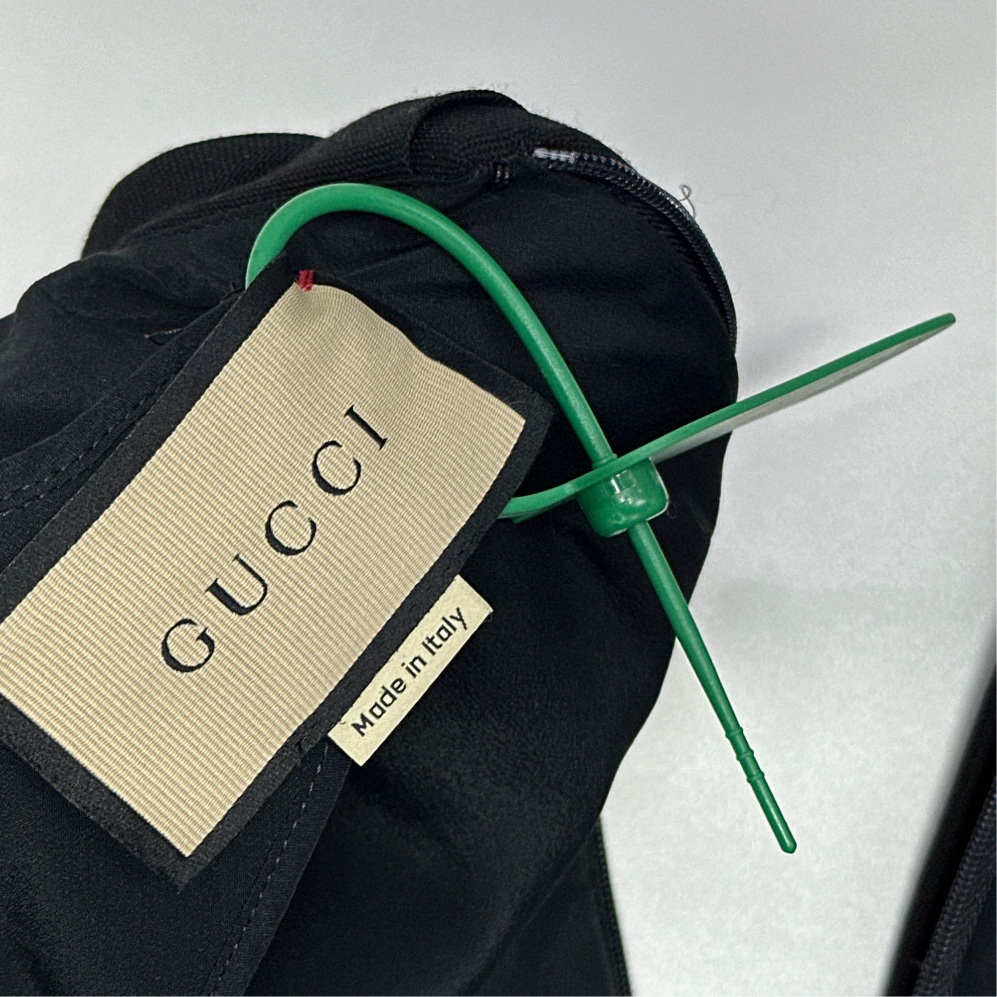 Gucci Gucci Pleated V-Neck Mini Dress IT 40 Size S / US 4 / IT 40 - 5 Thumbnail