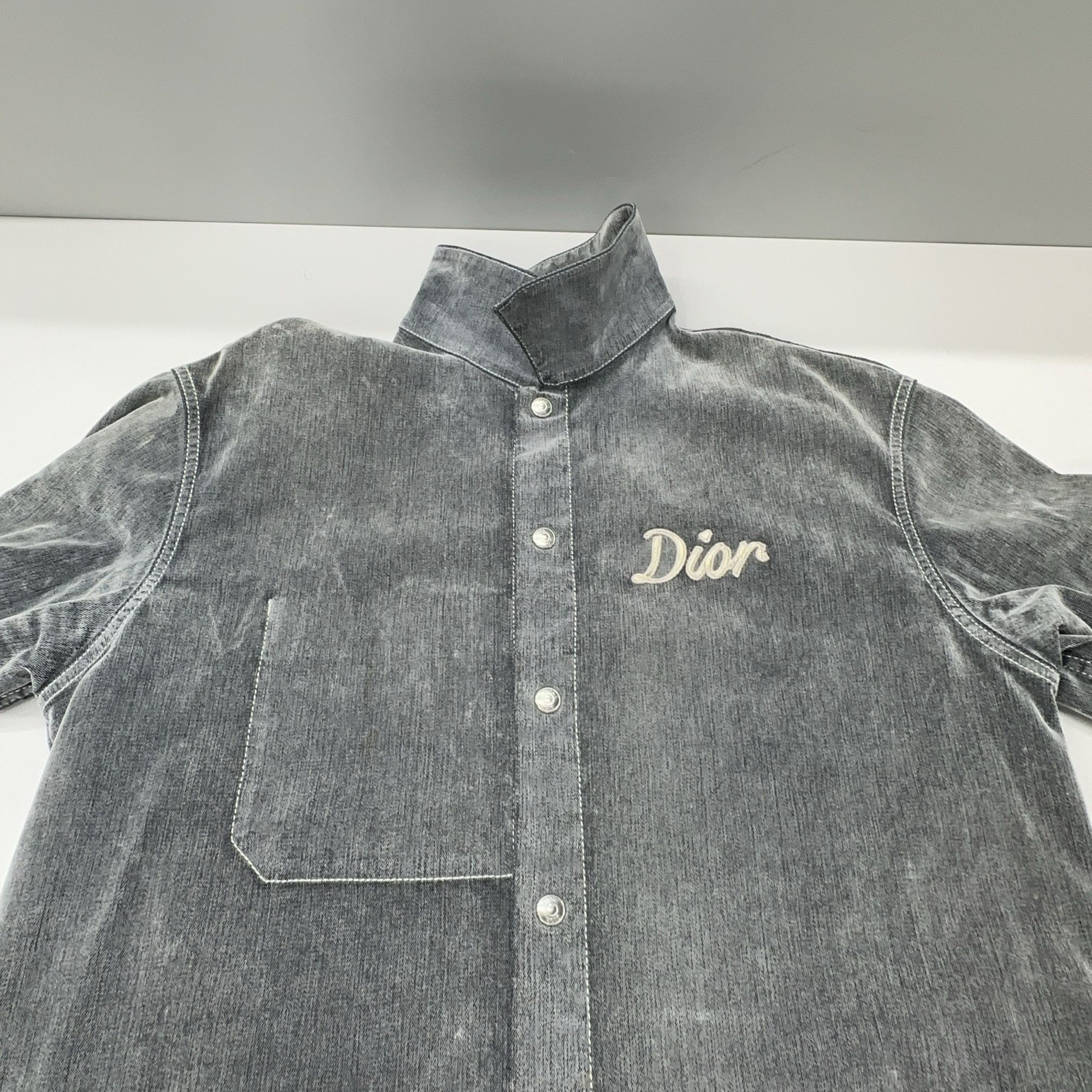 Dior Dior Logo Embroidered Denim Shirt Size 46 Size US S / EU 44-46 / 1 - 7 Thumbnail