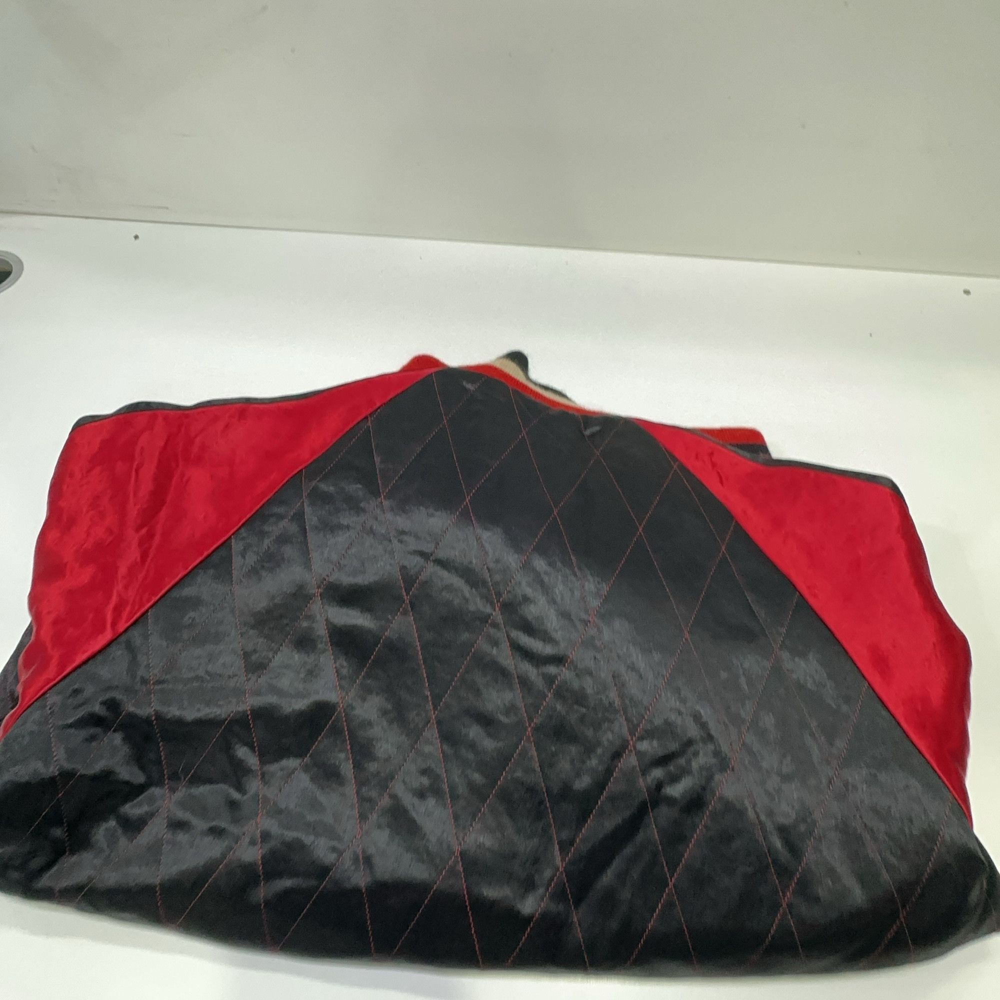 Gucci Gucci Reversible Bomber Jacket Size M Size US M / EU 48-50 / 2 - 15 Thumbnail