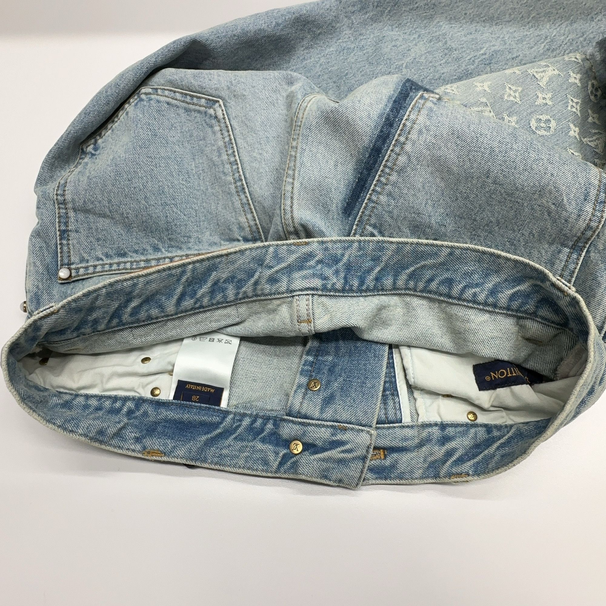 Louis Vuitton Louis Vuitton Monogram Patchwork Denim Jeans Size 28 Size US 28 / EU 44 - 6 Thumbnail