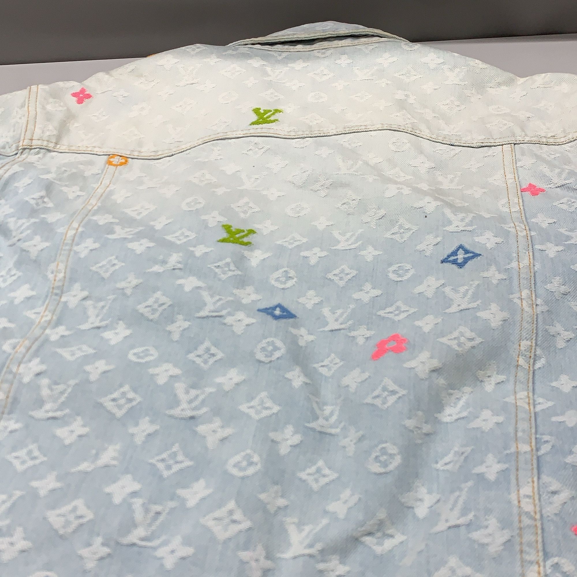 Louis Vuitton Louis Vuitton Monogram Embroidery Denim Jacket Size 46 Size US S / EU 44-46 / 1 - 11 Thumbnail