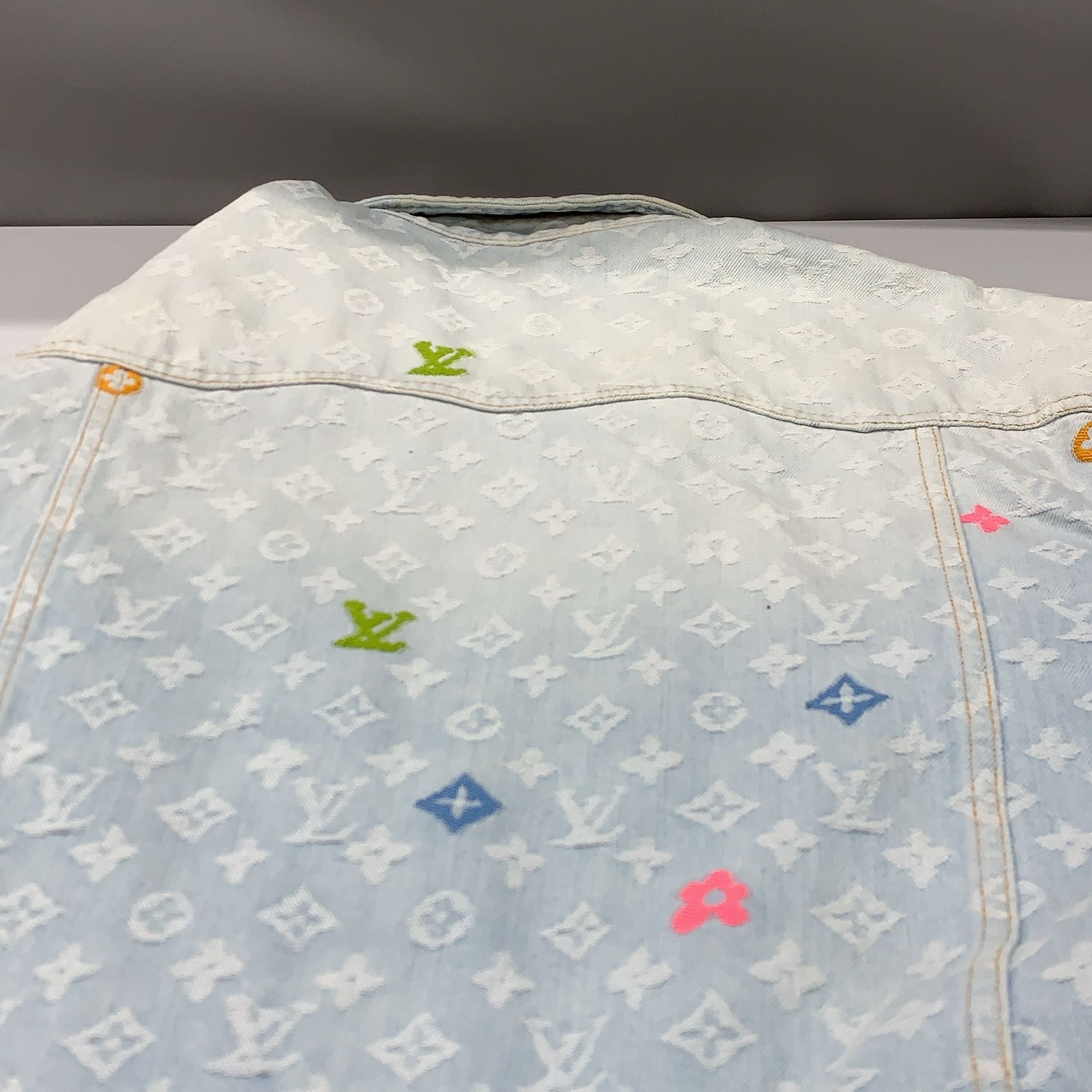 Louis Vuitton Louis Vuitton Monogram Embroidery Denim Jacket Size 46 Size US S / EU 44-46 / 1 - 10 Thumbnail