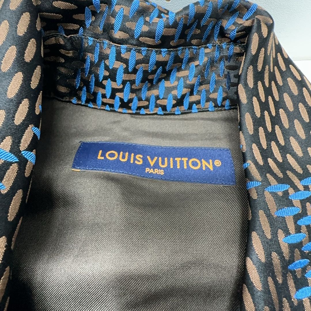 Louis Vuitton Louis Vuitton Damier Checkered Silk Shirt Size XS Size US XS / EU 42 / 0 - 3 Thumbnail