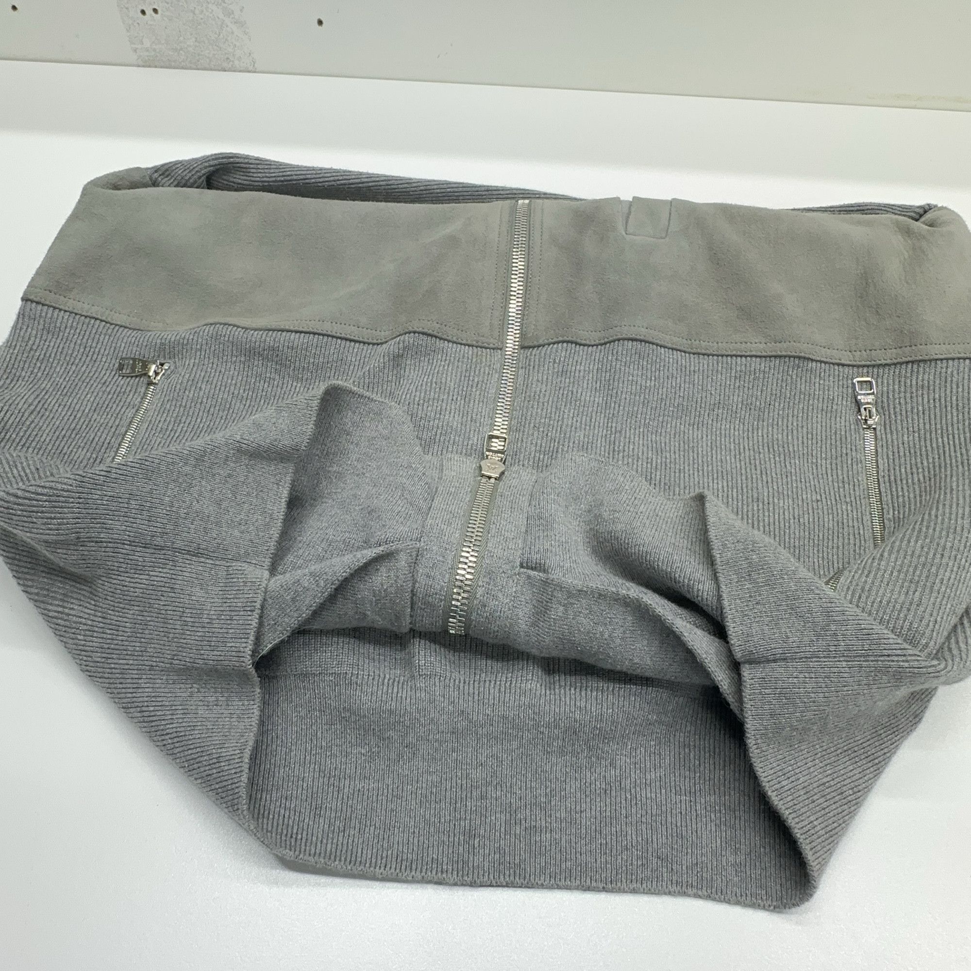 Louis Vuitton Louis Vuitton Grey Suede Knit Bomber Jacket Size S Size US S / EU 44-46 / 1 - 10 Thumbnail