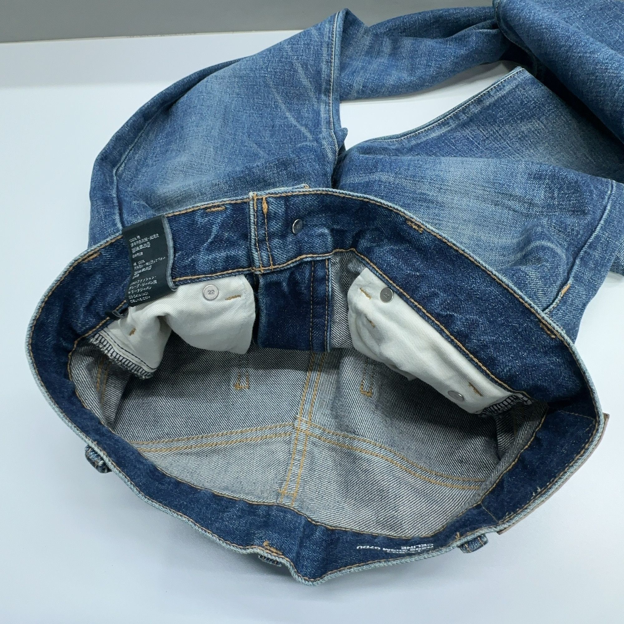 Celine Celine Washed Jeans Size 27 Size 27" / US 4 / IT 40 - 6 Thumbnail