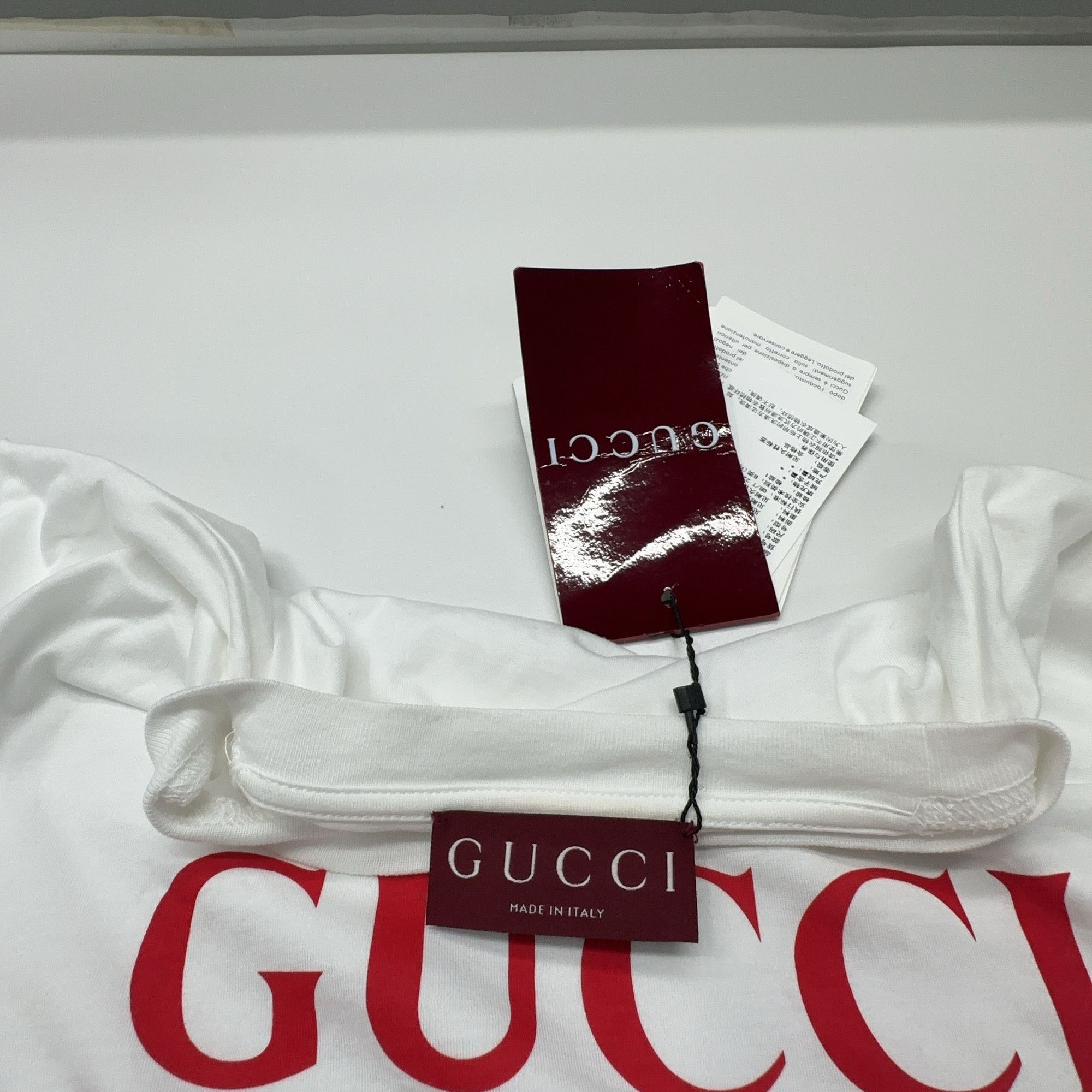 Gucci Gucci Logo Print T-Shirt Size M Size M / US 6-8 / IT 42-44 - 8 Thumbnail