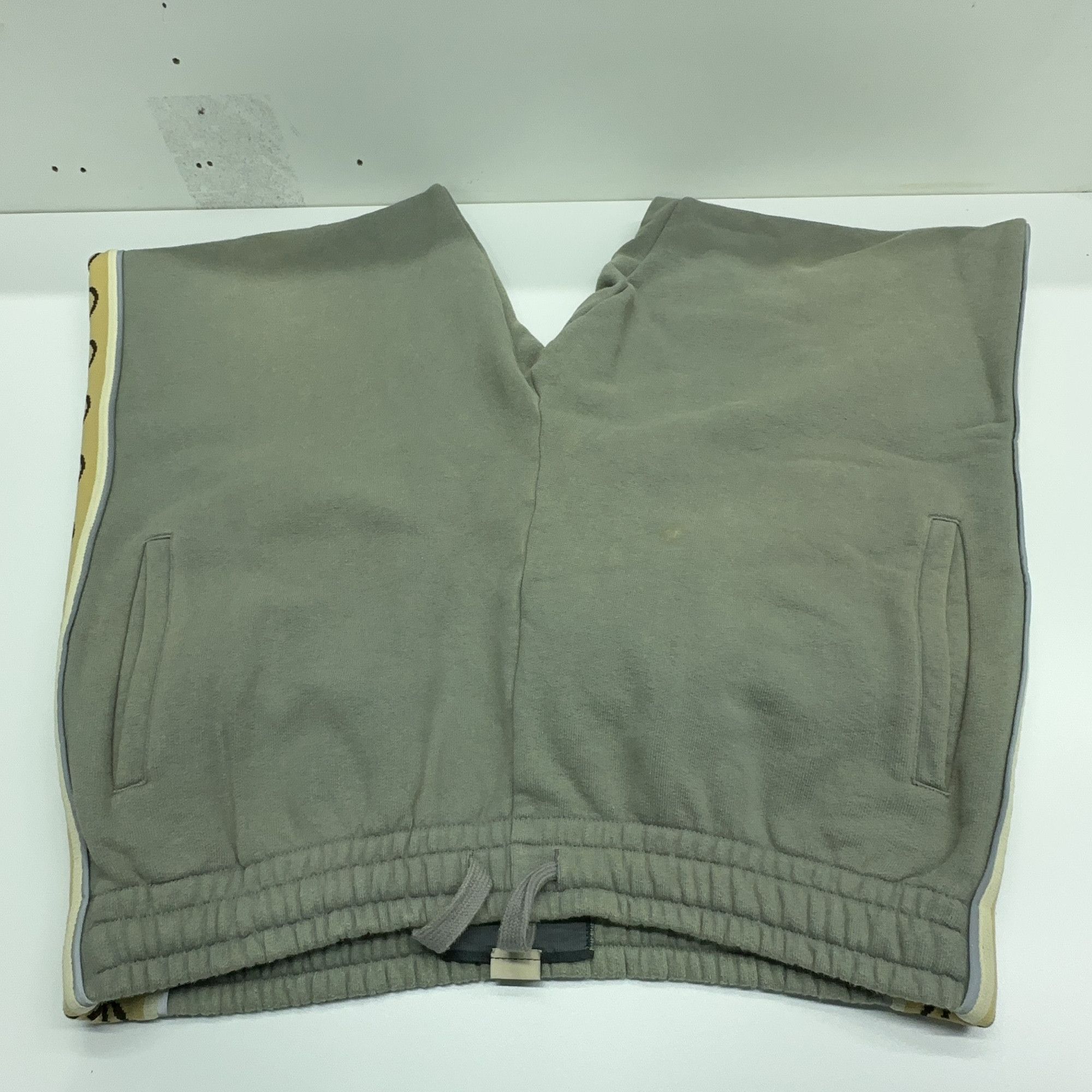 Gucci Gucci GG Logo Side Tape Sweatpants Size L Size US 34 / EU 50 - 7 Thumbnail