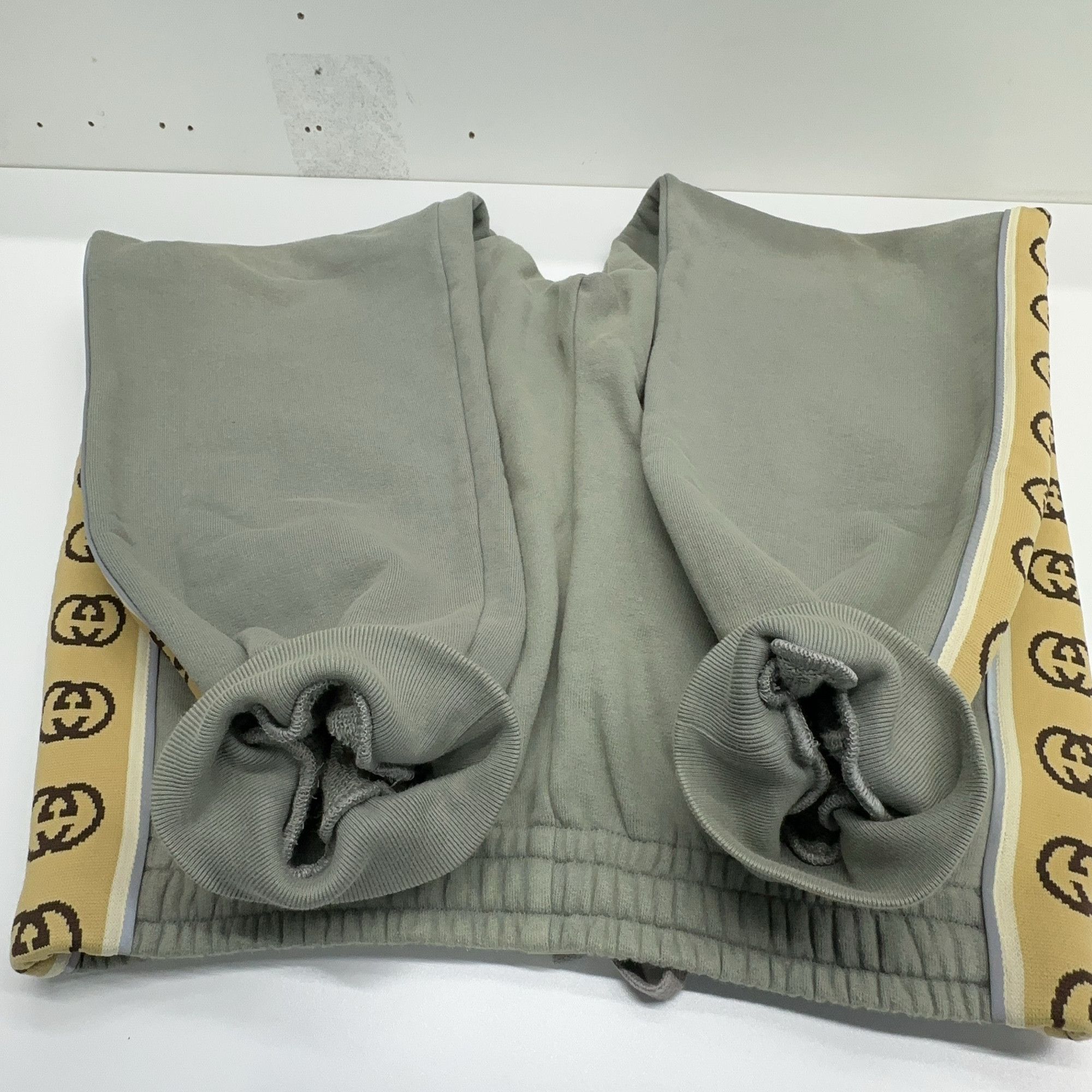 Gucci Gucci GG Logo Side Tape Sweatpants Size L Size US 34 / EU 50 - 9 Thumbnail