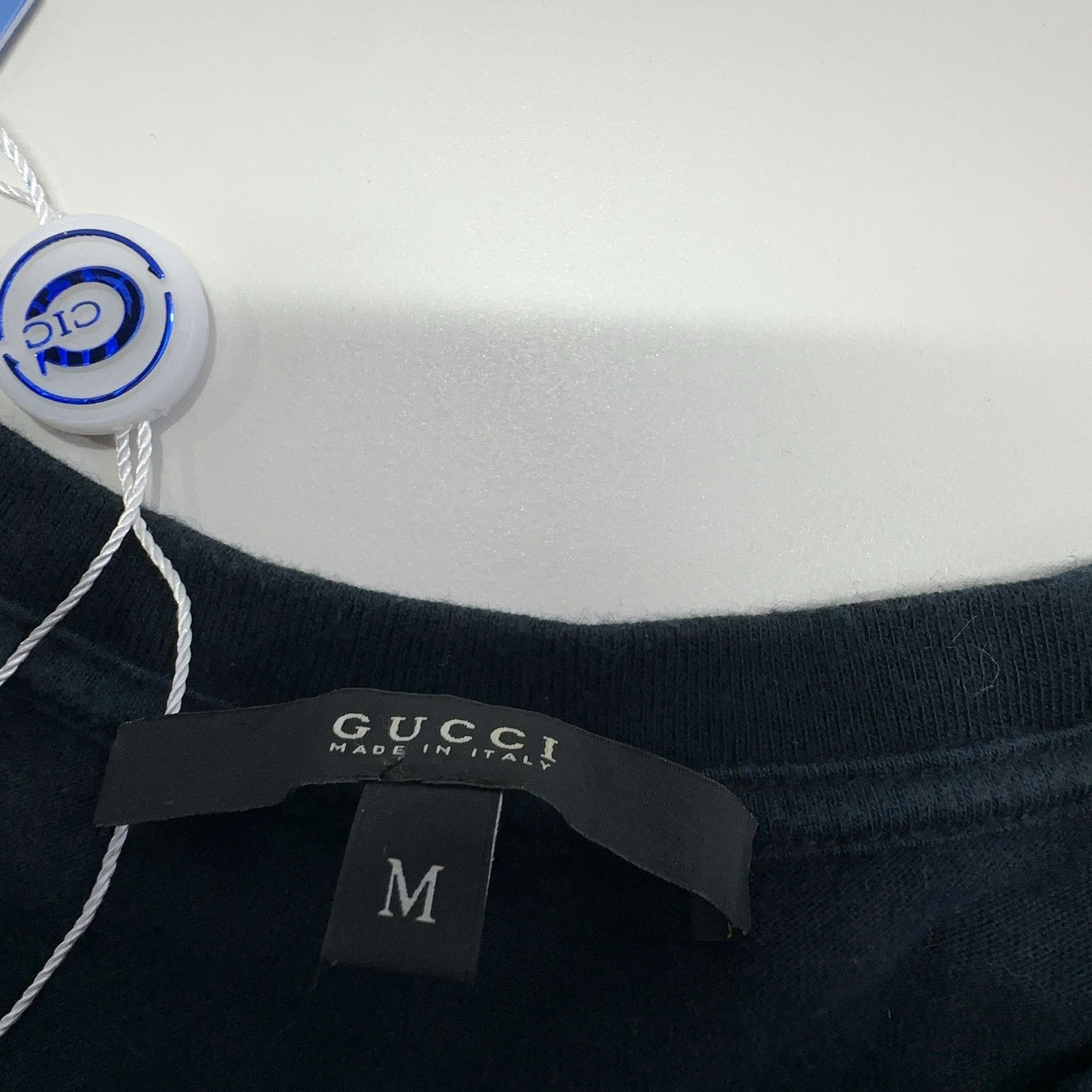 Gucci Gucci Crest Logo T-Shirt Size M Size US M / EU 48-50 / 2 - 4 Thumbnail