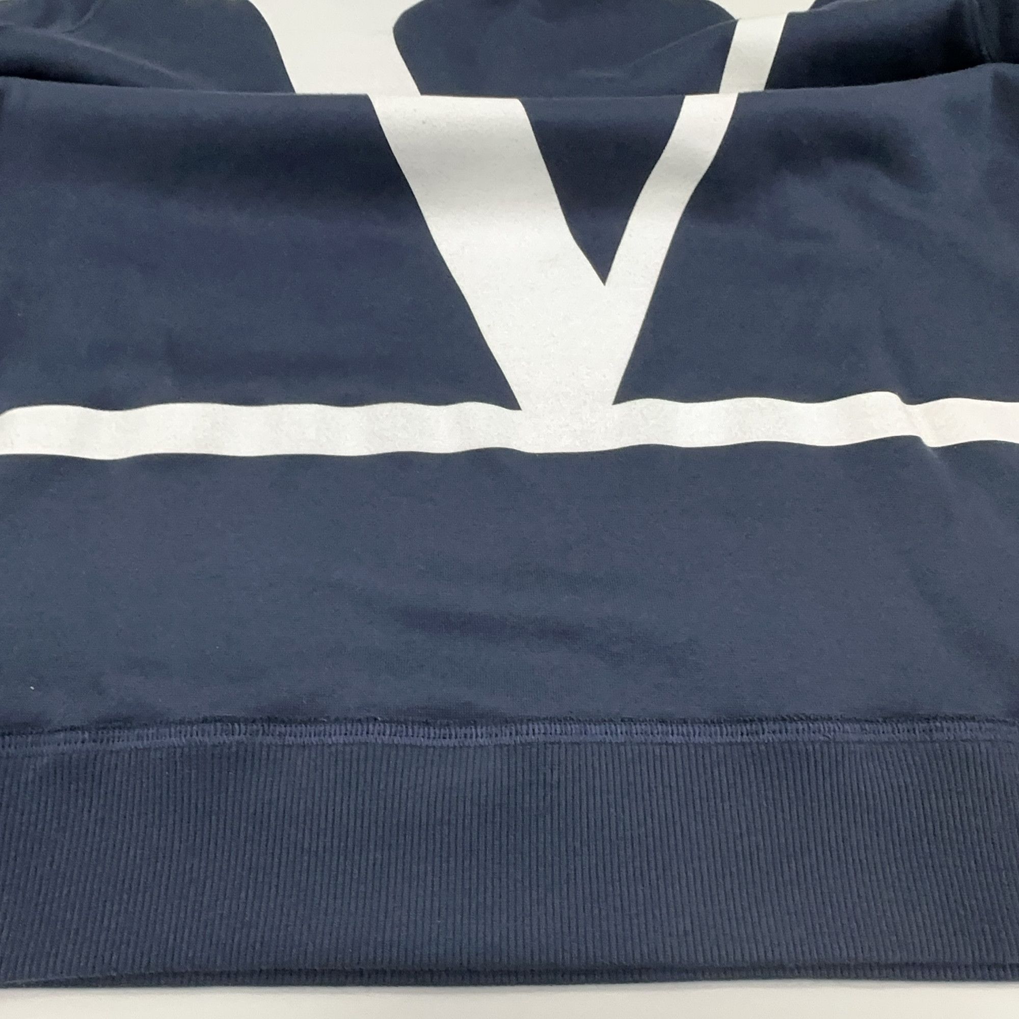 Valentino Valentino Large Logo Sweatshirt Size S Size US S / EU 44-46 / 1 - 7 Thumbnail