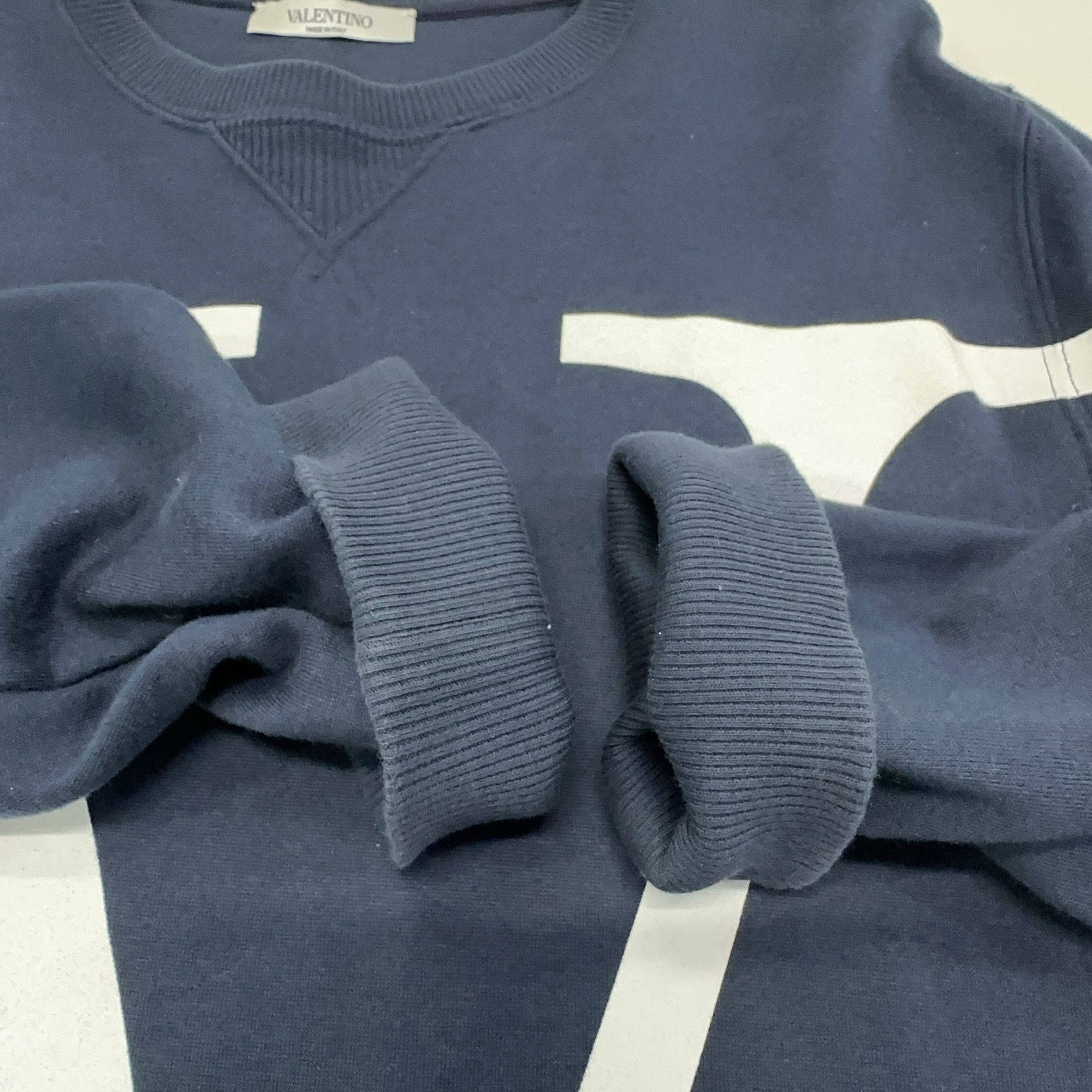 Valentino Valentino Large Logo Sweatshirt Size S Size US S / EU 44-46 / 1 - 10 Thumbnail