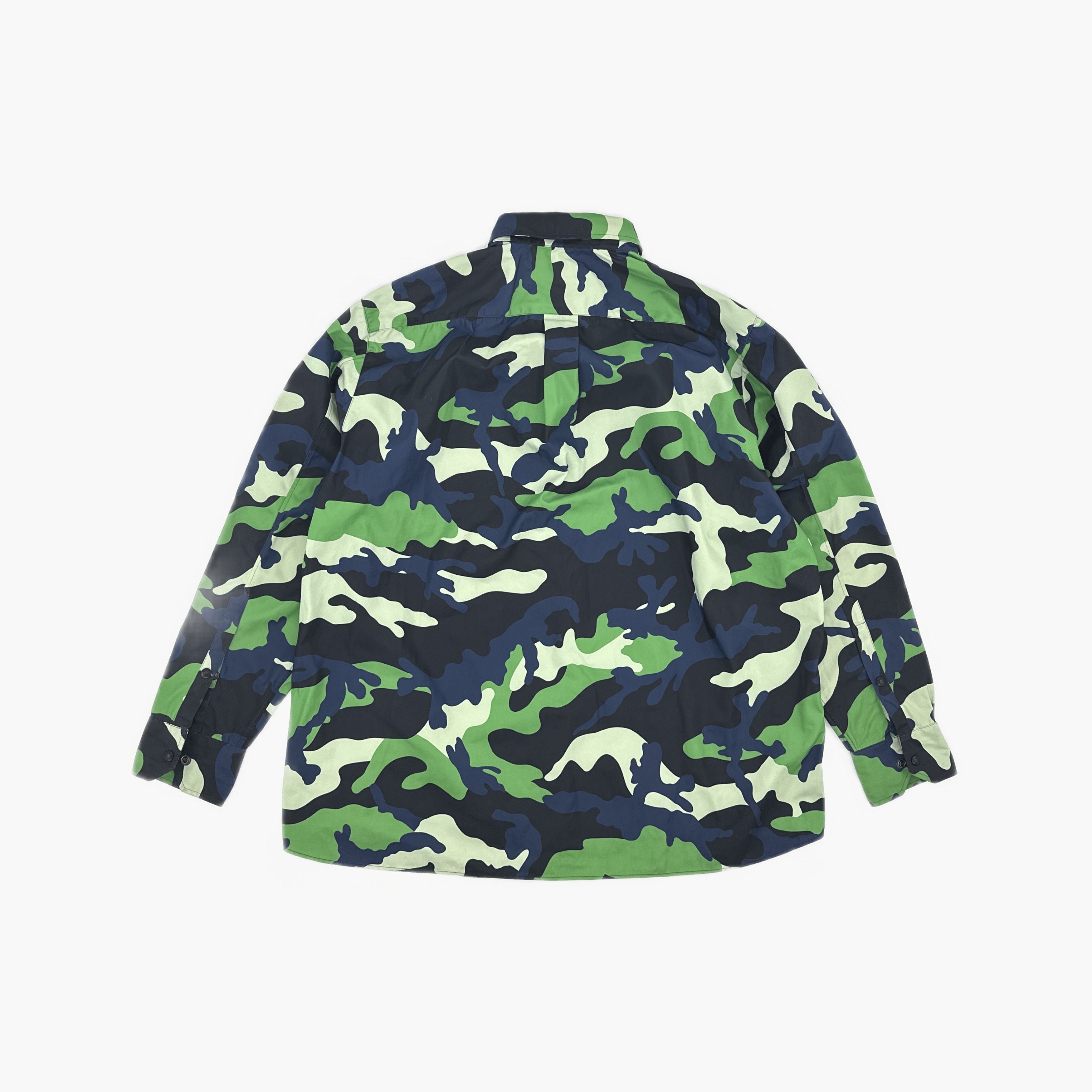Valentino Valentino Camouflage Button Up Shirt Size L Size US L / EU 52-54 / 3 - 2 Thumbnail