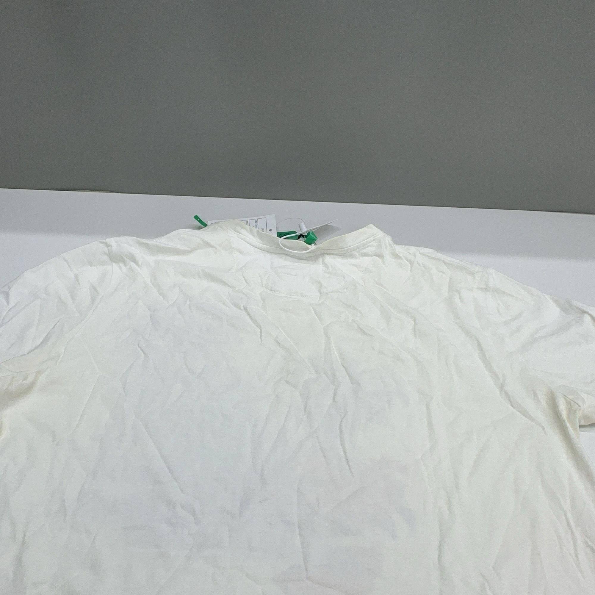 Valentino Valentino Dreamatic Graphic T-Shirt Size L Size US L / EU 52-54 / 3 - 11 Thumbnail