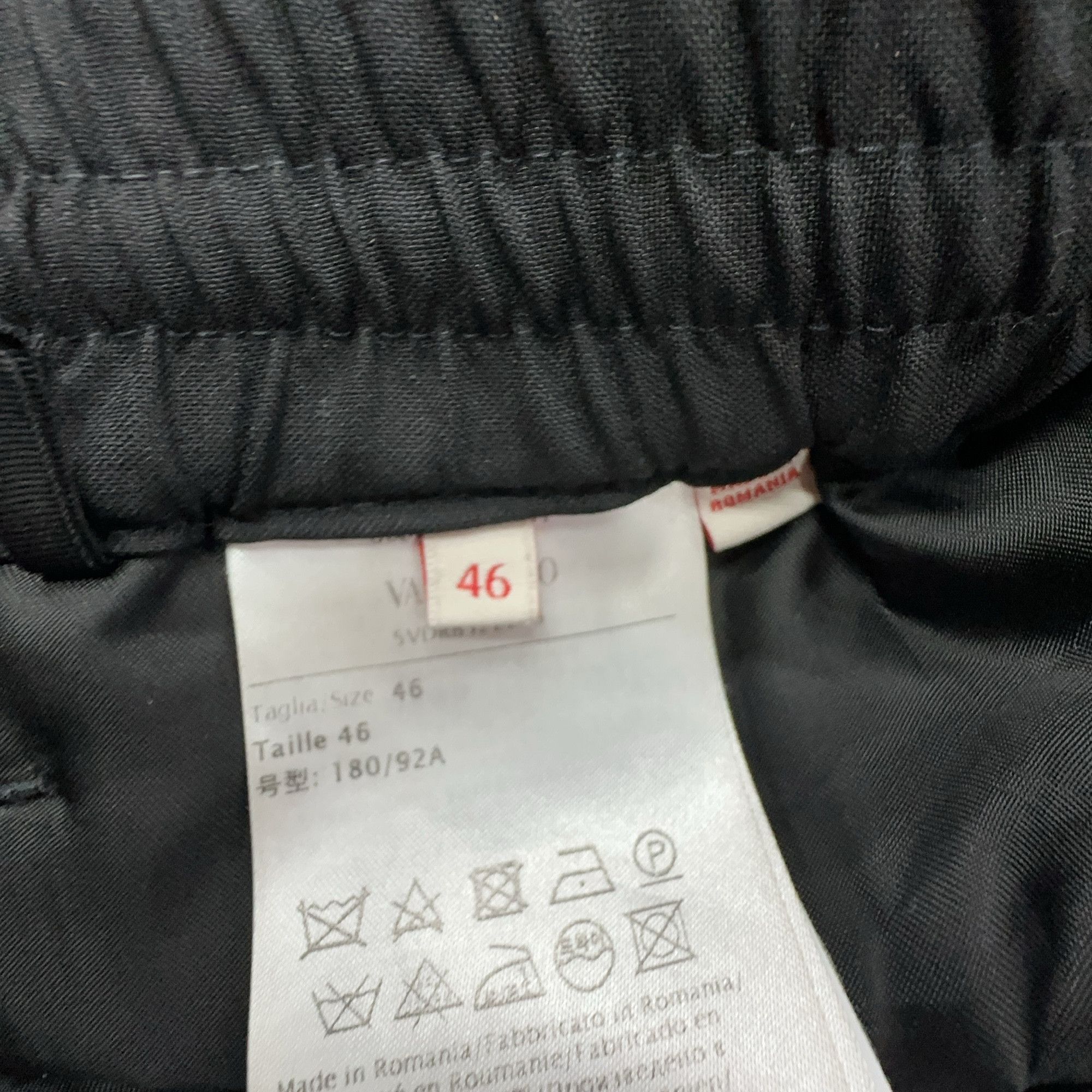 Valentino Valentino Solid Casual Pants Size 30 Size US 30 / EU 46 - 3 Thumbnail