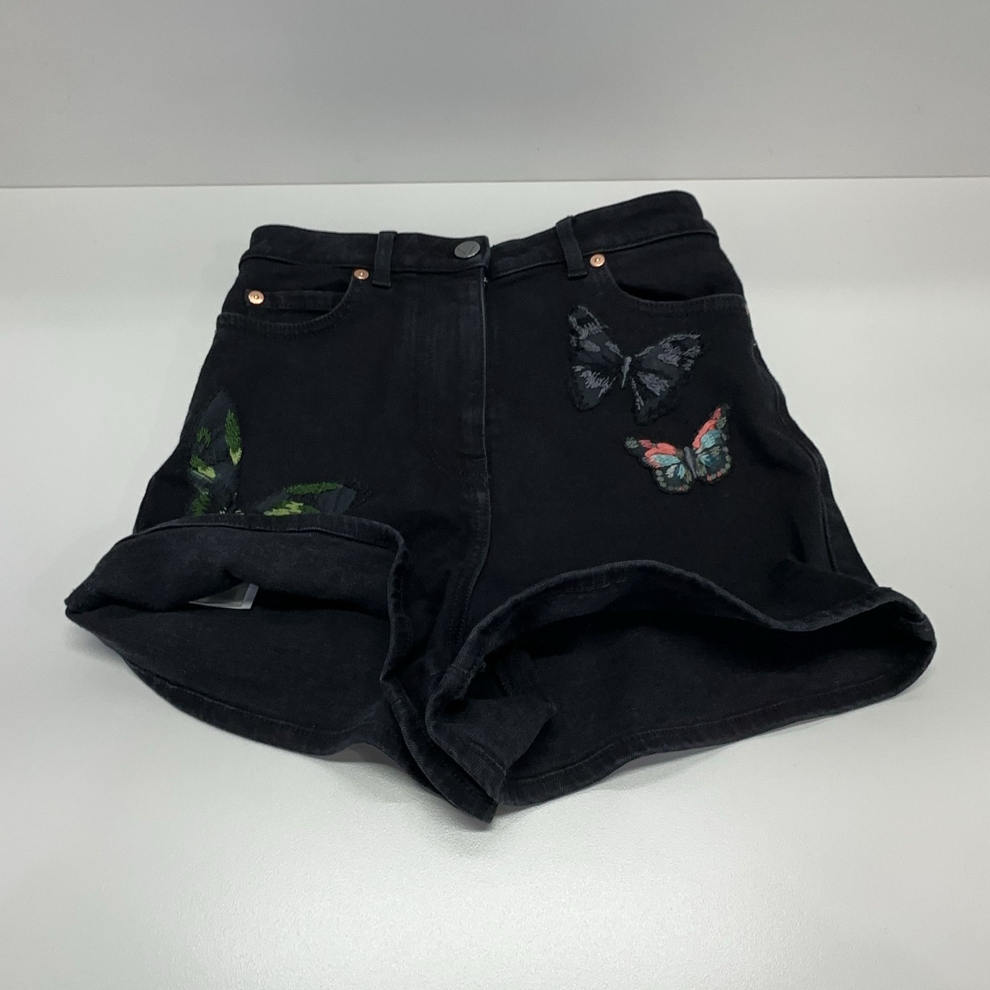 Valentino Valentino Butterfly Embroidered Denim Shorts Size 24 Size 24" / US 00 / IT 34 - 8 Thumbnail