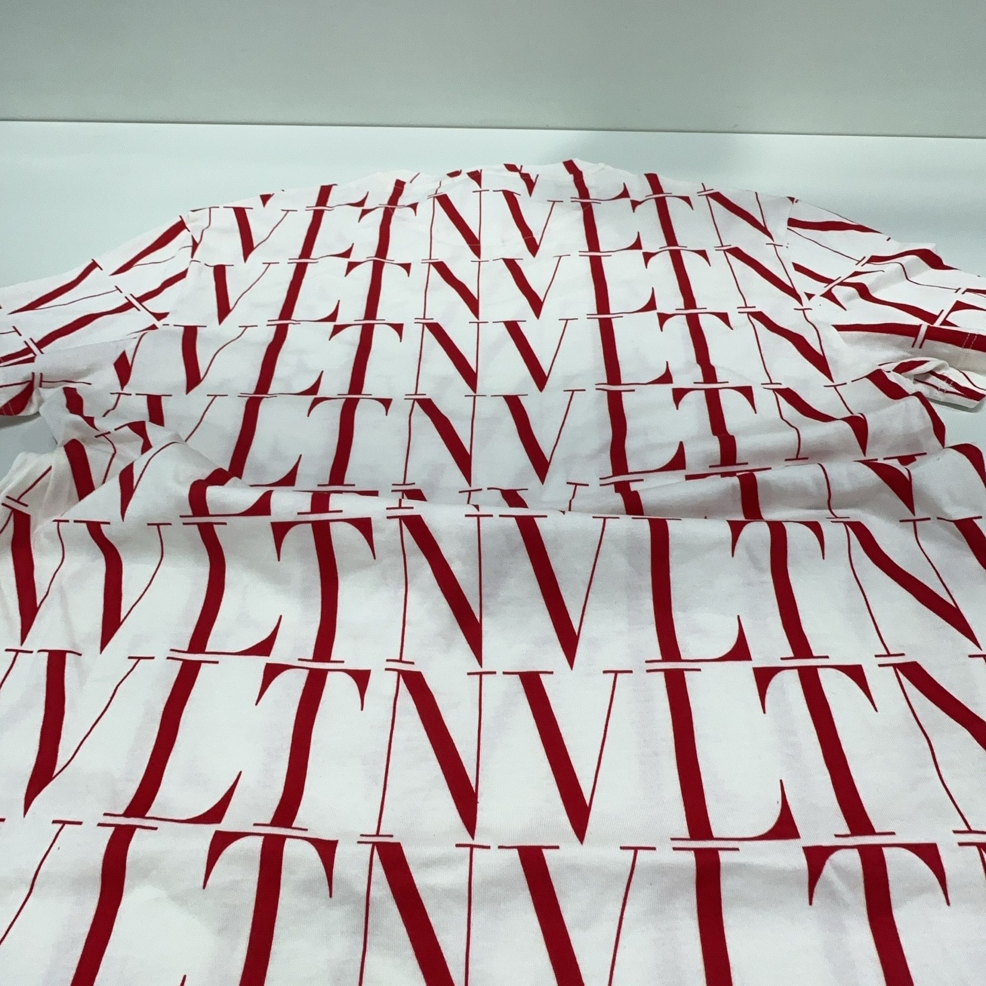 Valentino Valentino VLTN Logo Print T-Shirt Size XS Size US XS / EU 42 / 0 - 5 Thumbnail