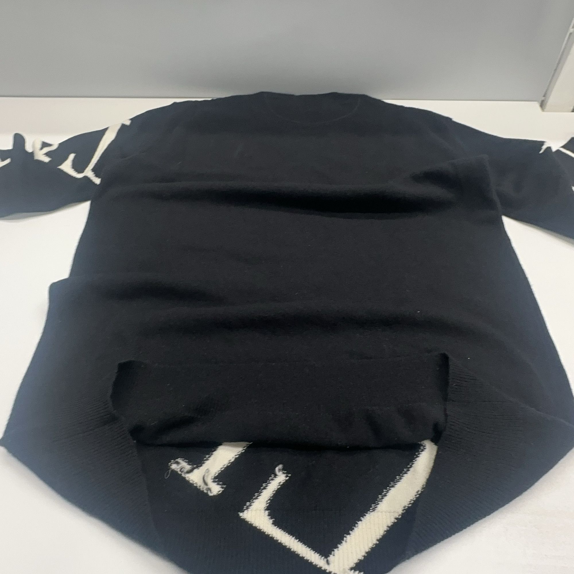 Valentino Valentino VLTN Logo Sweater Size M Size US M / EU 48-50 / 2 - 8 Thumbnail