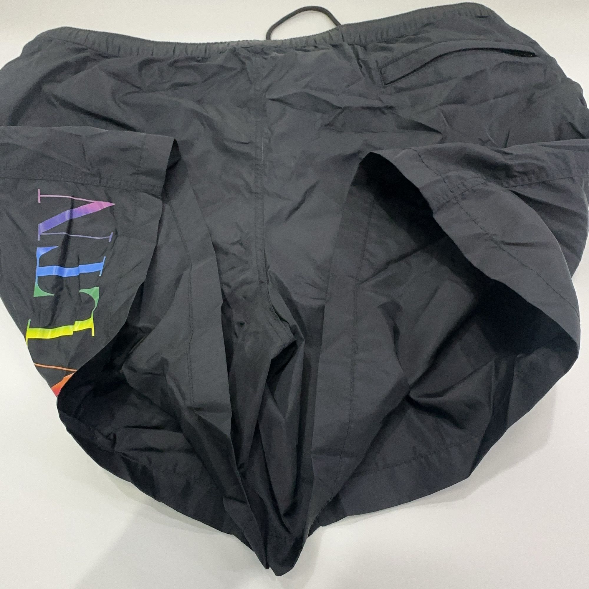 Valentino Valentino Rainbow VLTN Logo Swim Shorts US 34 Size US 34 / EU 50 - 9 Thumbnail