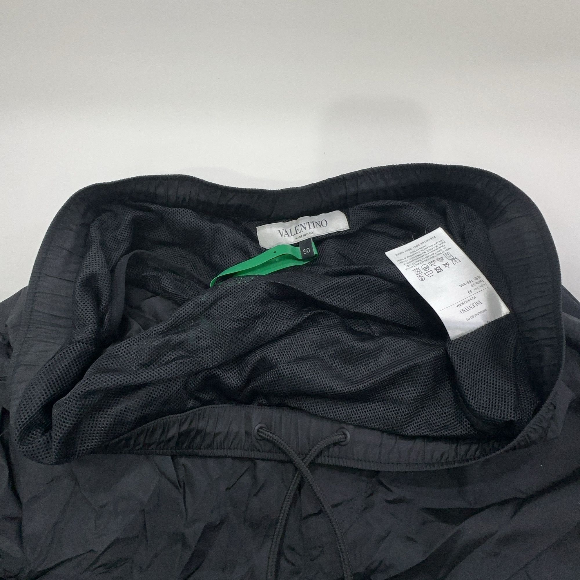 Valentino Valentino Rainbow VLTN Logo Swim Shorts US 34 Size US 34 / EU 50 - 5 Thumbnail