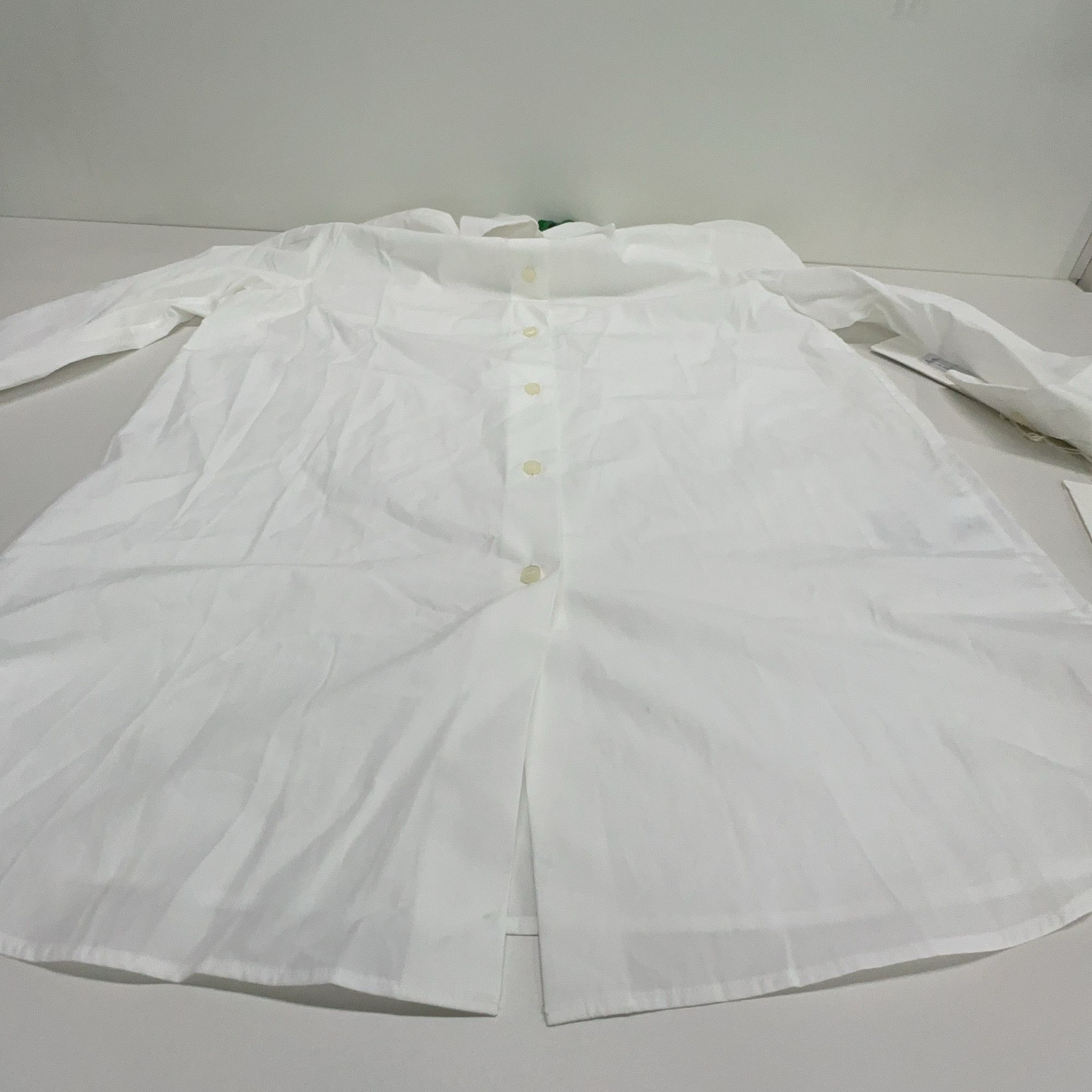 Valentino Valentino White Button Up Shirt Size S Size US S / EU 44-46 / 1 - 6 Thumbnail