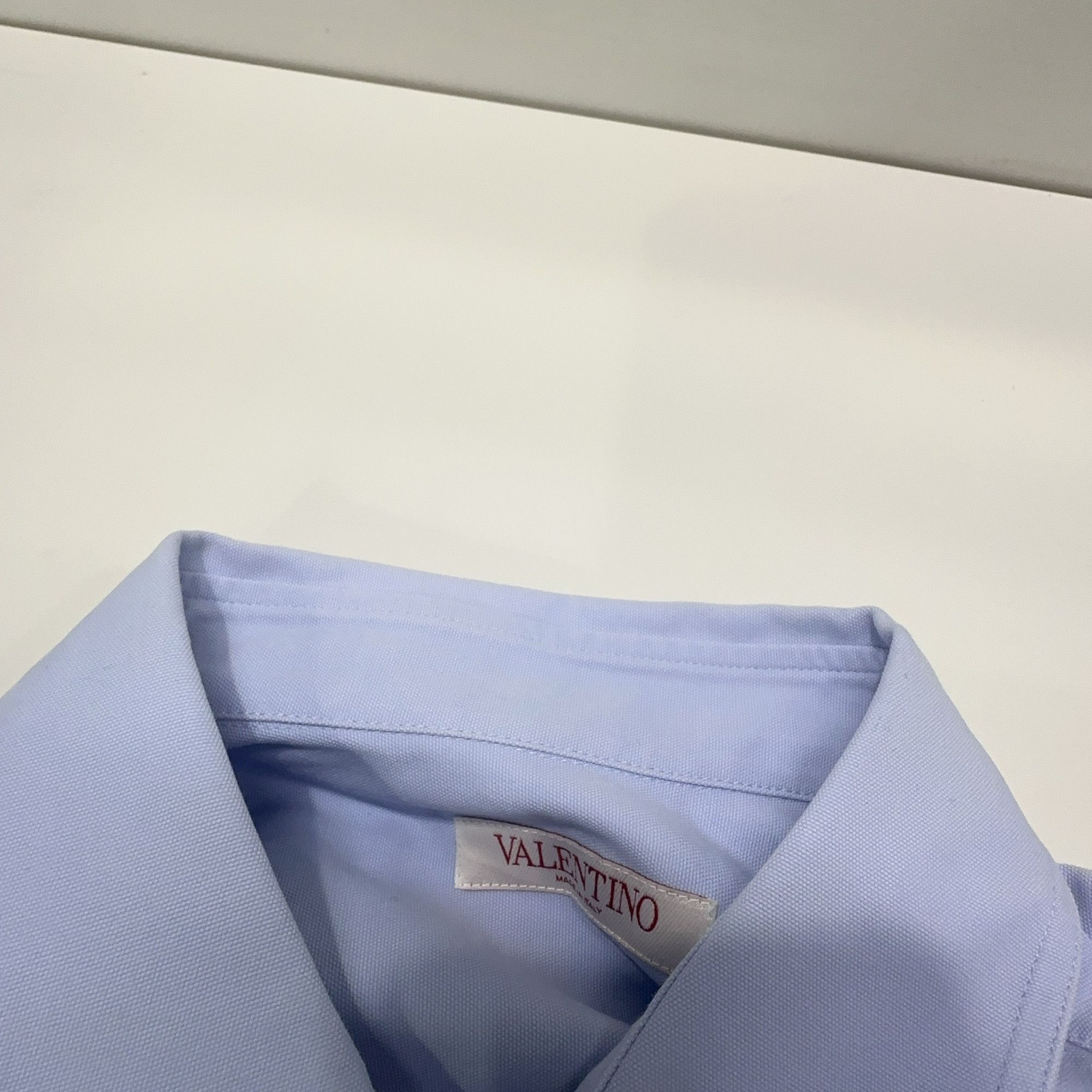 Valentino Valentino Logo Embroidery Button Up Shirt Size S Size US S / EU 44-46 / 1 - 4 Thumbnail