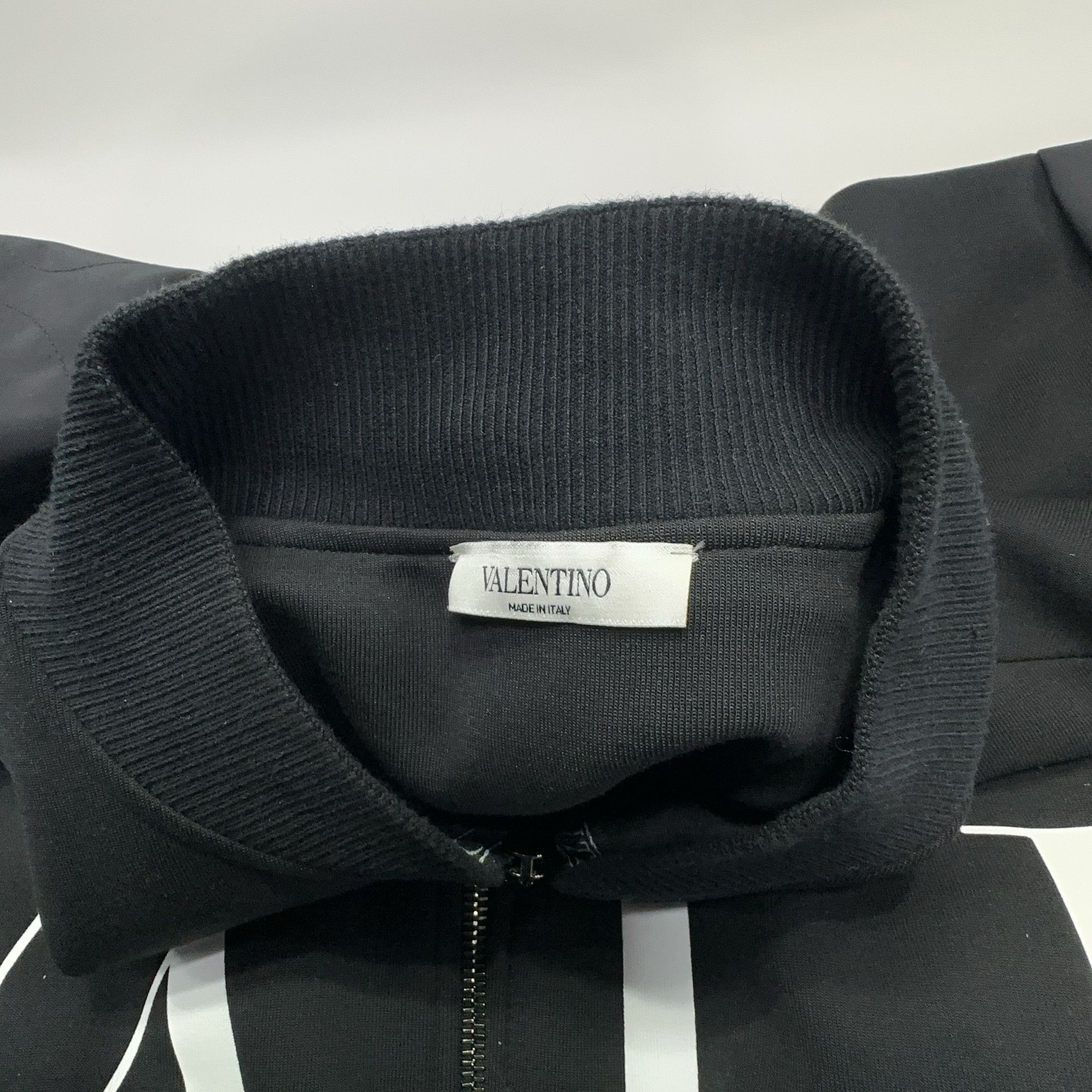 Valentino Valentino Logo Bomber Jacket Size L Size US L / EU 52-54 / 3 - 5 Thumbnail