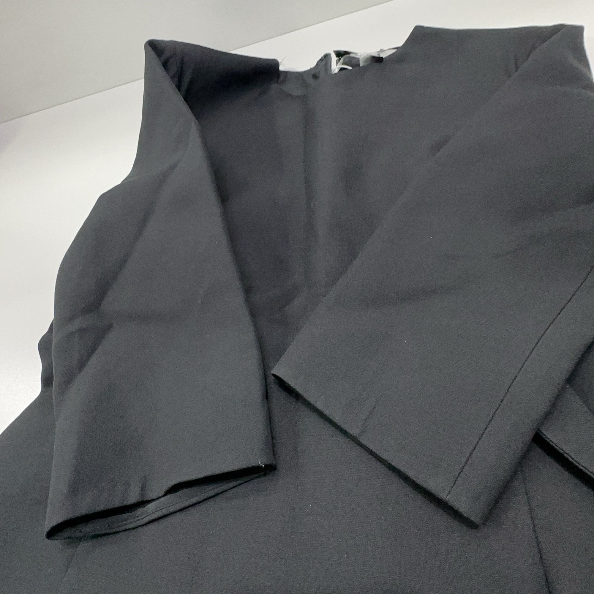 Valentino Valentino Ruffle Detail Dress Size 40 Size S / US 4 / IT 40 - 9 Thumbnail