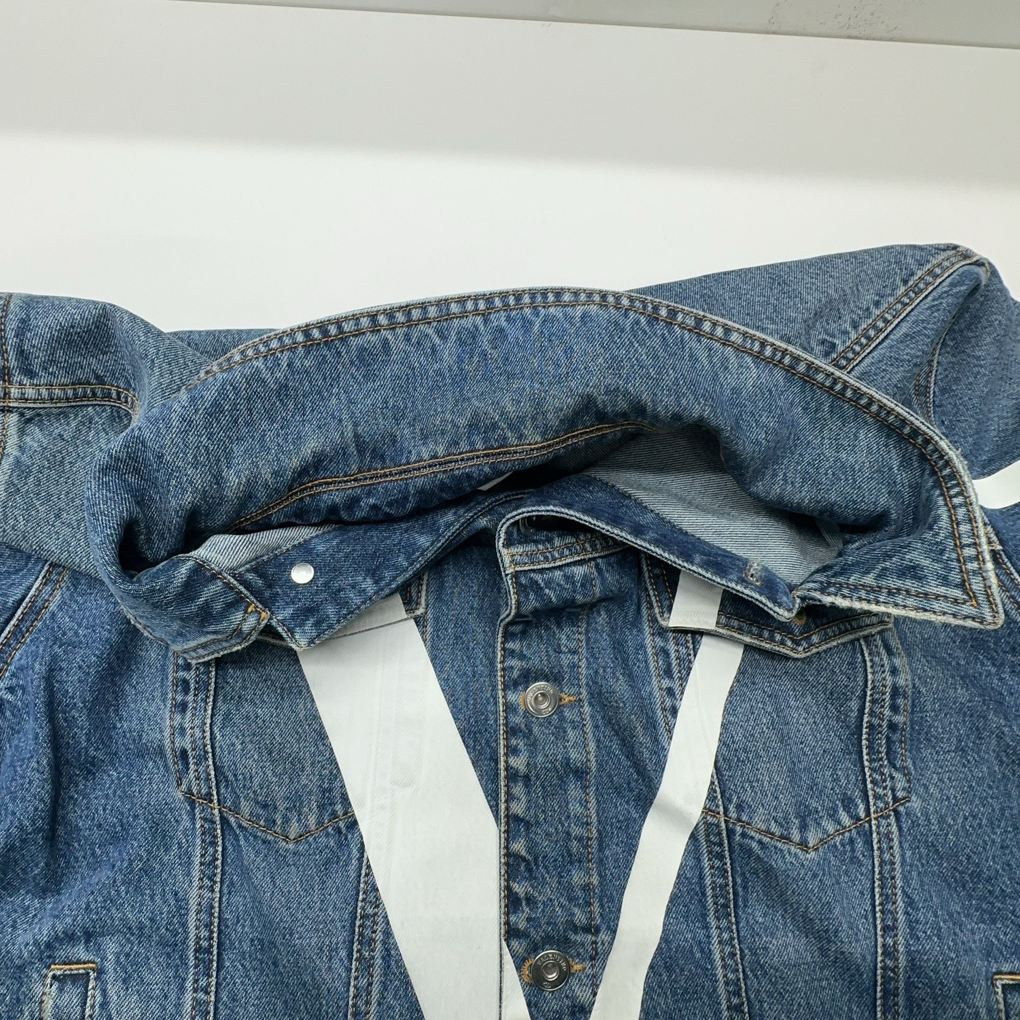 Valentino Valentino VLogo Denim Jacket Size M Size US M / EU 48-50 / 2 - 6 Thumbnail