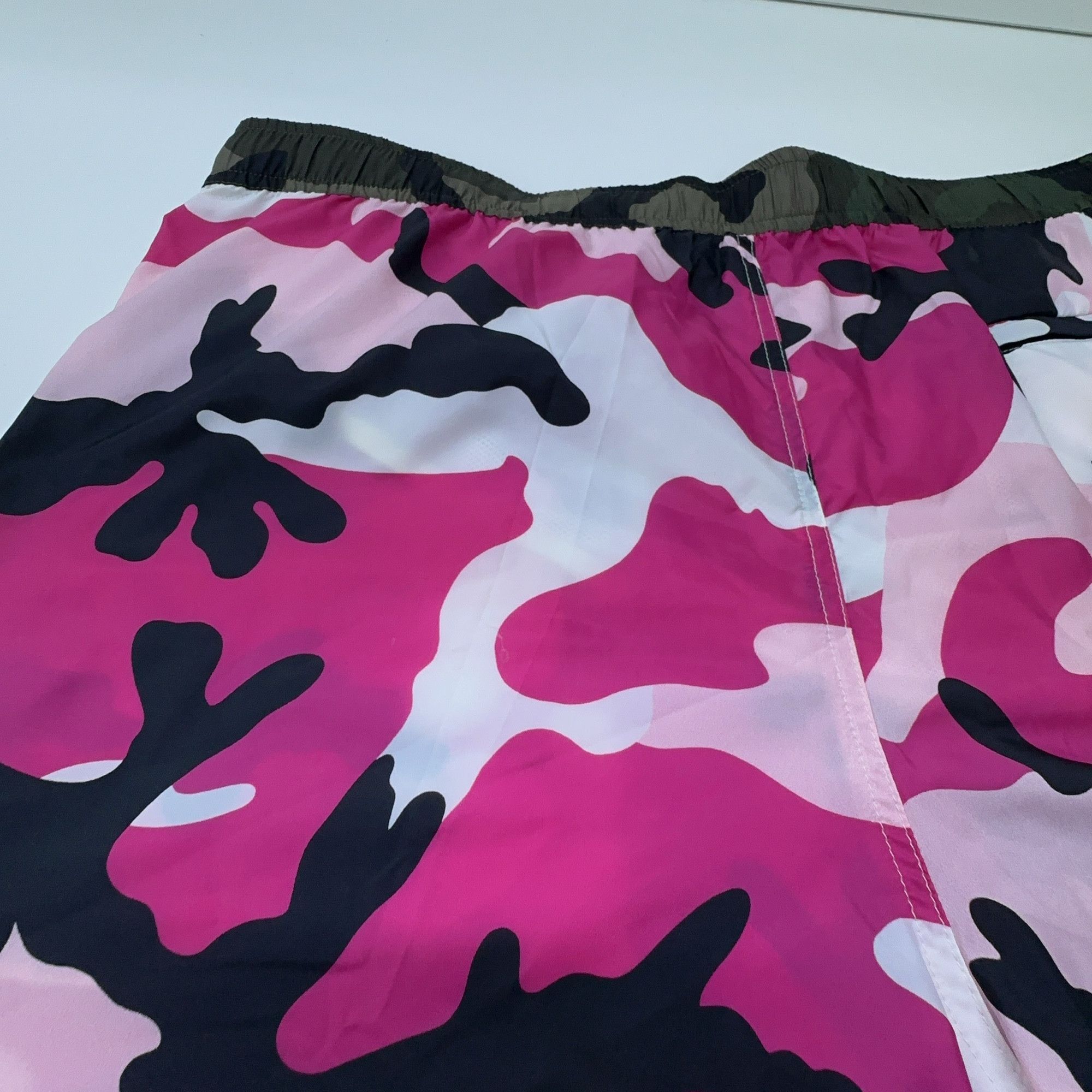 Valentino Valentino Camouflage Shorts Size 46 Size US 30 / EU 46 - 5 Thumbnail