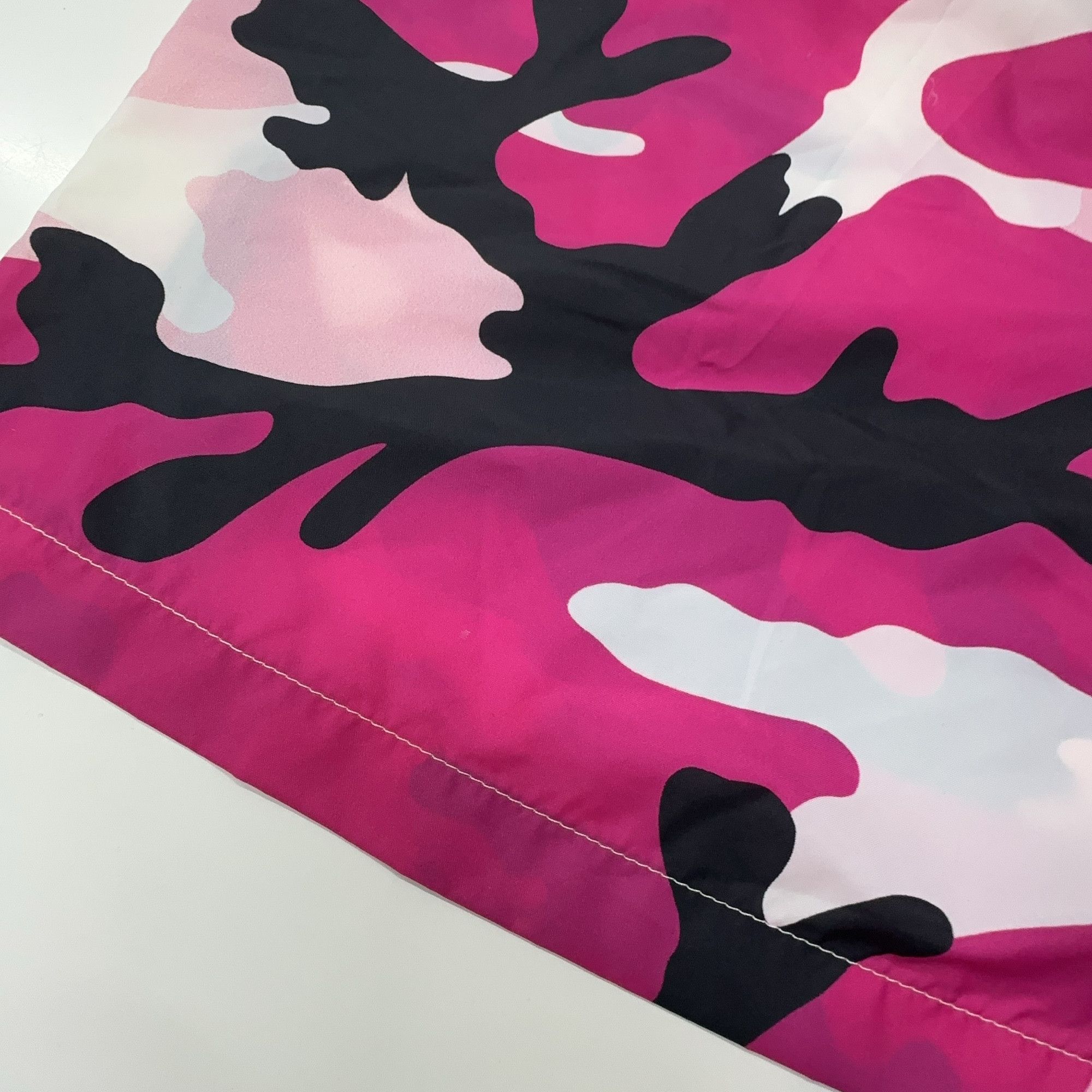 Valentino Valentino Camouflage Shorts Size 46 Size US 30 / EU 46 - 6 Thumbnail