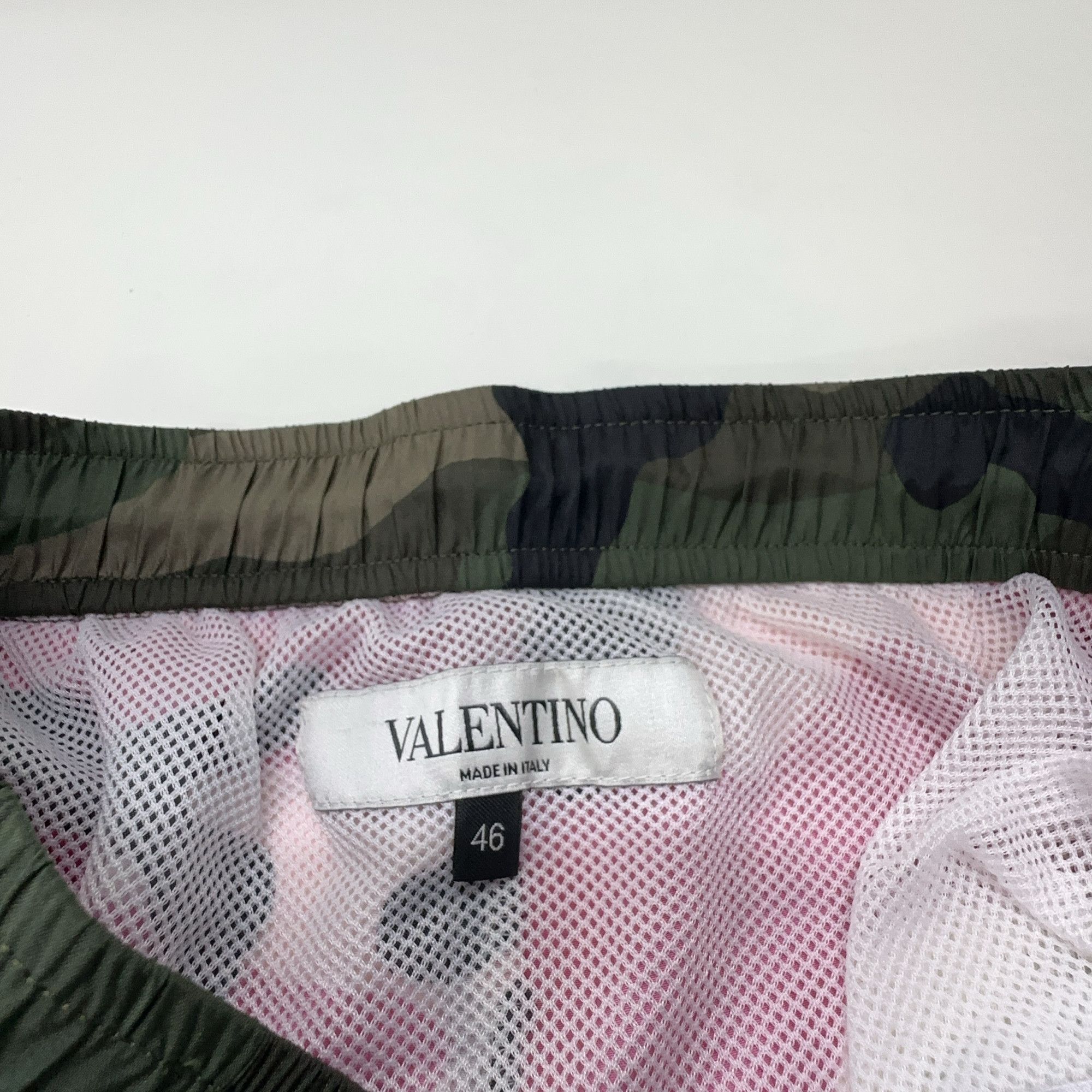 Valentino Valentino Camouflage Shorts Size 46 Size US 30 / EU 46 - 3 Thumbnail