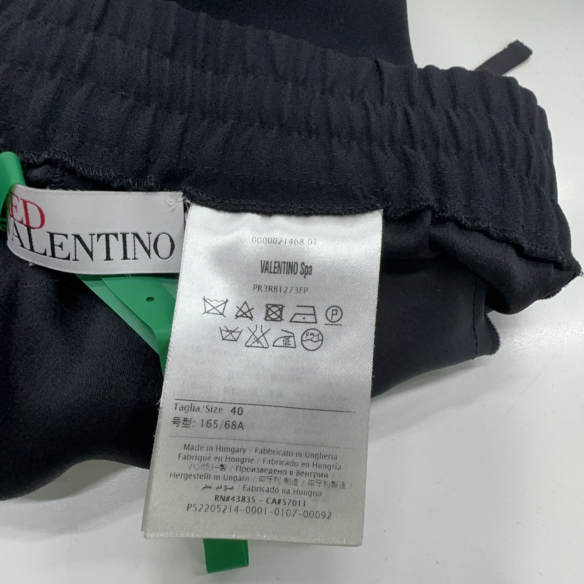 RED Valentino RED Valentino Drawstring Pants Black Size 40 Size 27" / US 4 / IT 40 - 4 Thumbnail