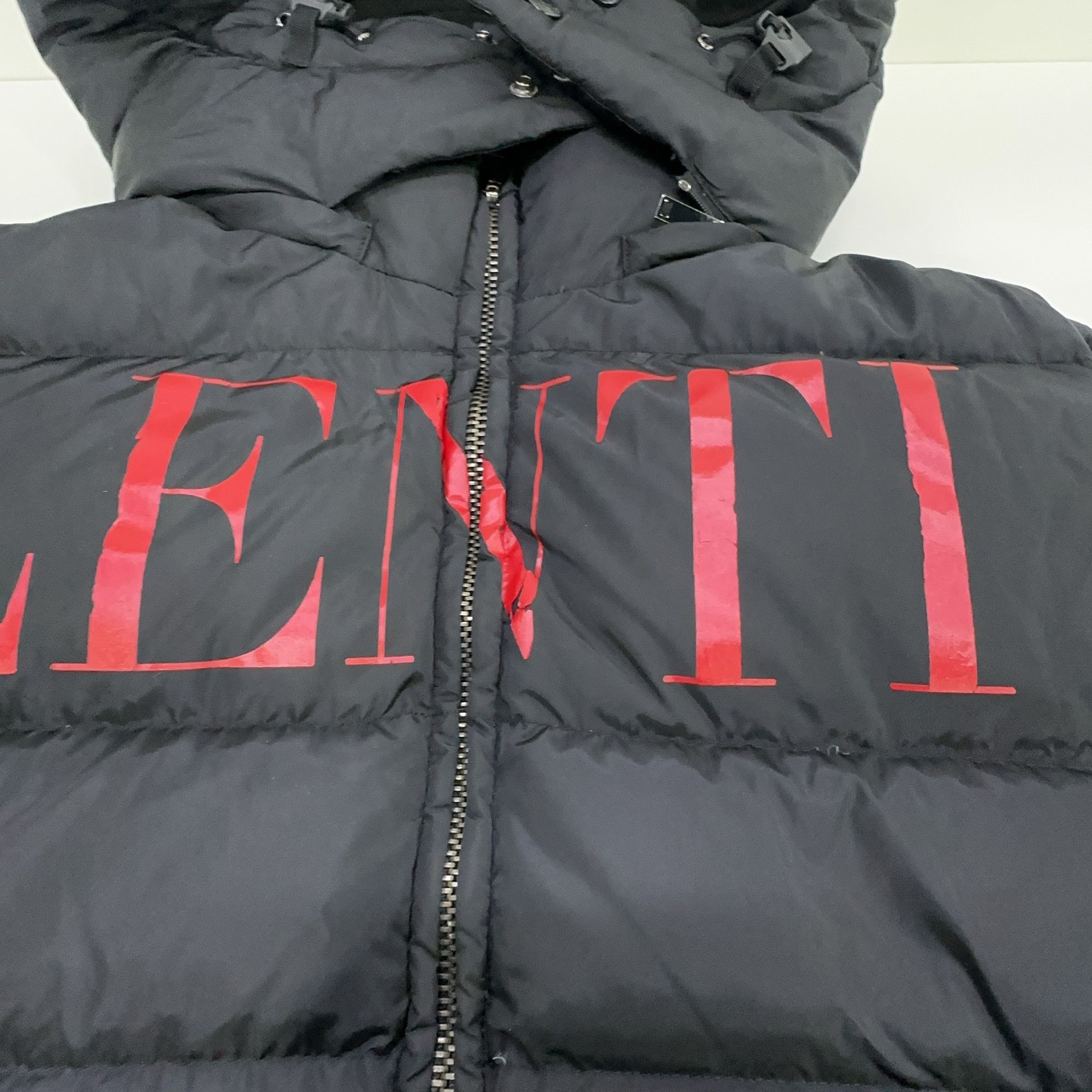 Valentino Valentino Logo Hooded Down Jacket Size 50 Size US M / EU 48-50 / 2 - 8 Thumbnail