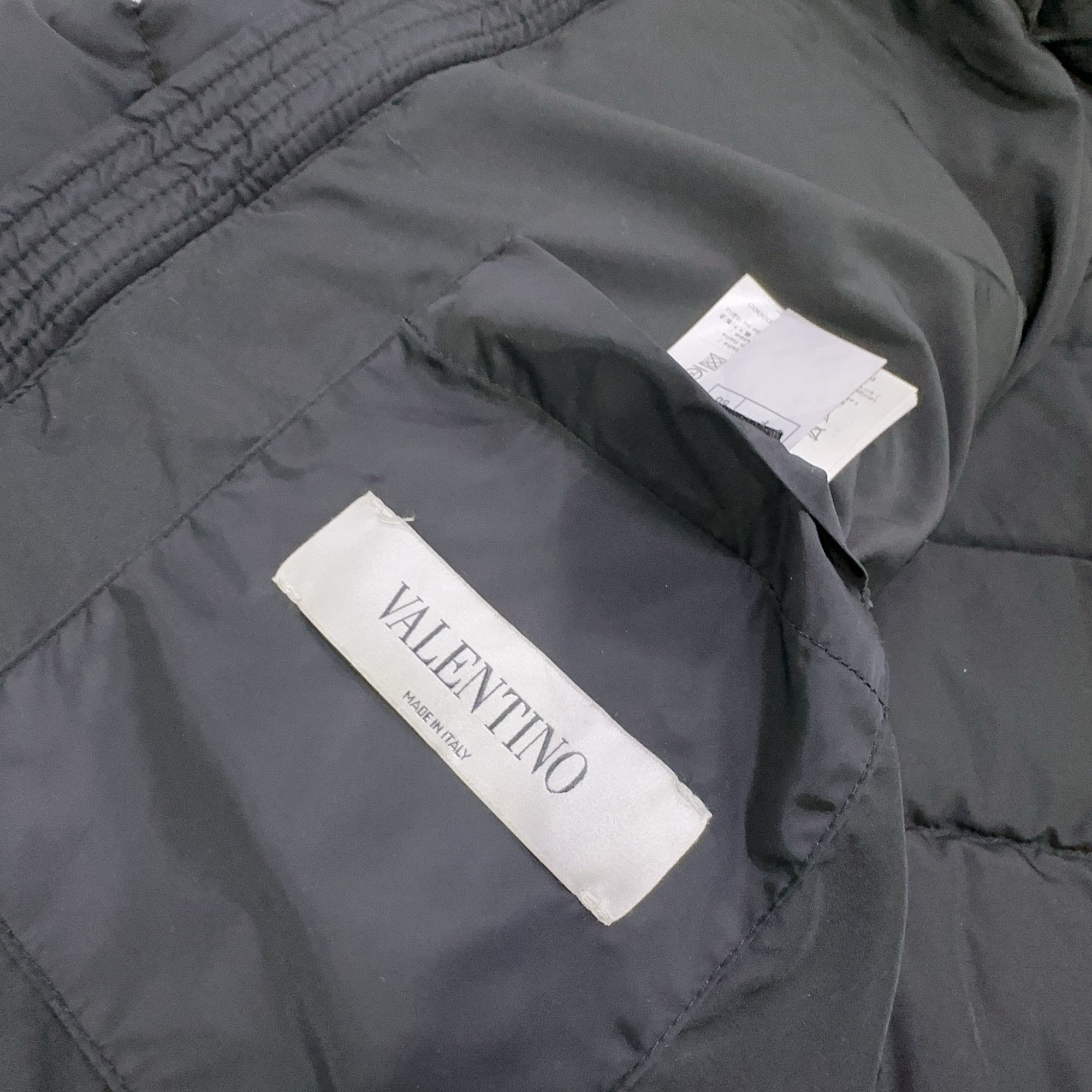 Valentino Valentino Logo Hooded Down Jacket Size 50 Size US M / EU 48-50 / 2 - 5 Thumbnail