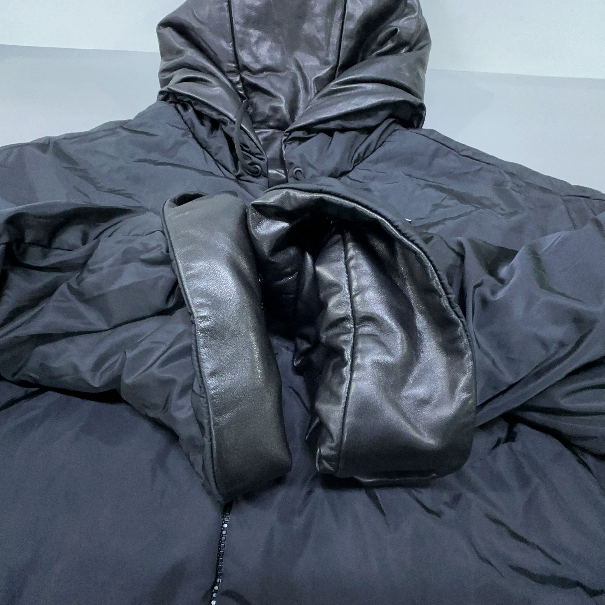 Valentino Valentino Reversible VLTN Hooded Jacket Size 50 Size US M / EU 48-50 / 2 - 12 Thumbnail