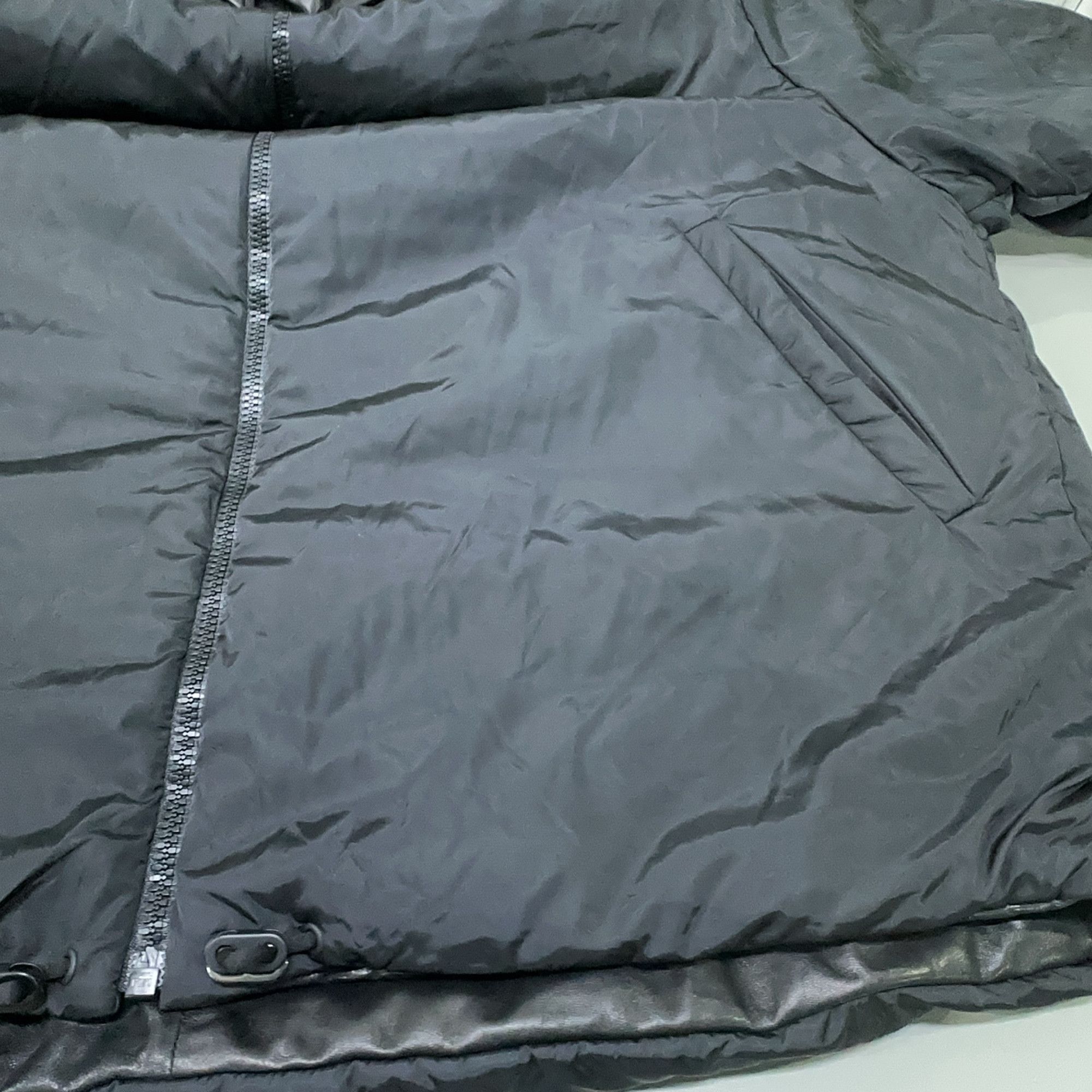 Valentino Valentino Reversible VLTN Hooded Jacket Size 50 Size US M / EU 48-50 / 2 - 13 Thumbnail