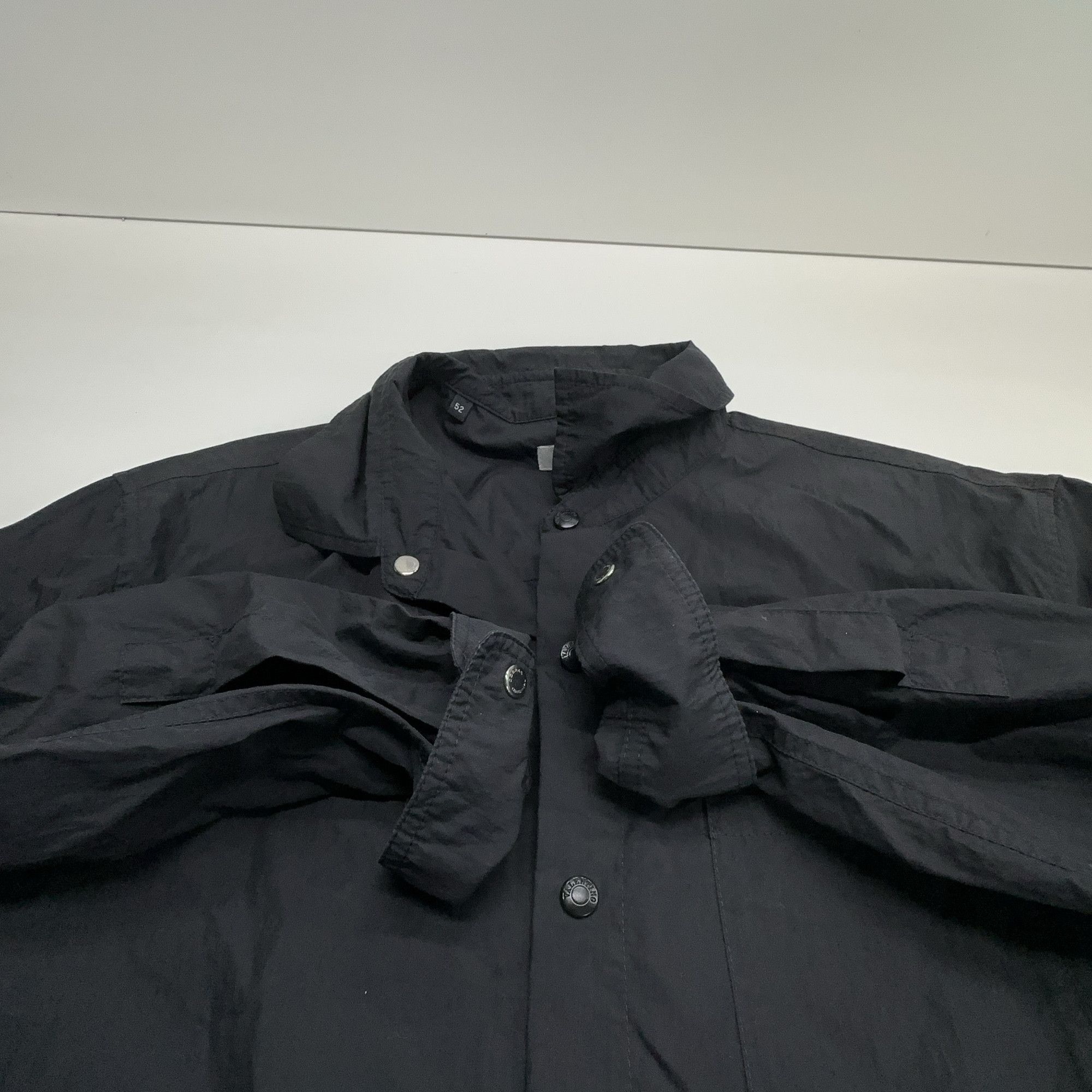 Valentino Valentino VLTN Logo Patch Button Up Shirt US L Size US L / EU 52-54 / 3 - 7 Thumbnail