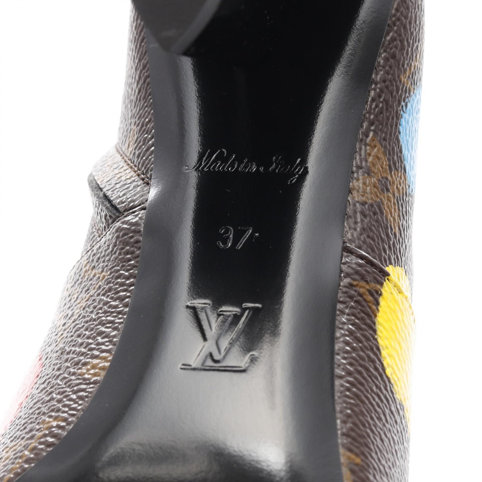 Louis Vuitton Louis Vuitton Louis Vuitton LV YK Painted Dot Monogram Shoes Textile Shoes DUTY FREE for USA Size ONE SIZE - 6 Thumbnail
