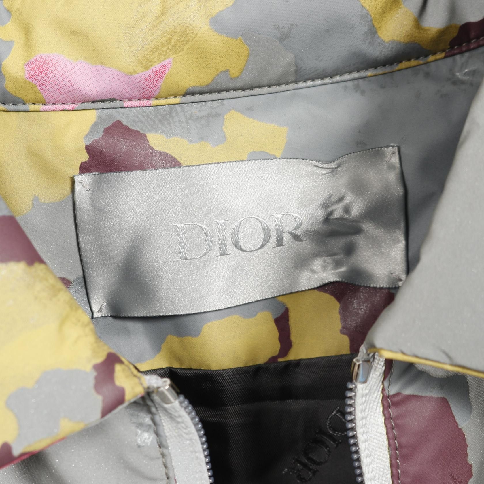 Dior Dior Dior Camouflage Reflective Polyester Jacket Textile Outerwear DUTY FREE for USA Size ONE SIZE - 3 Thumbnail
