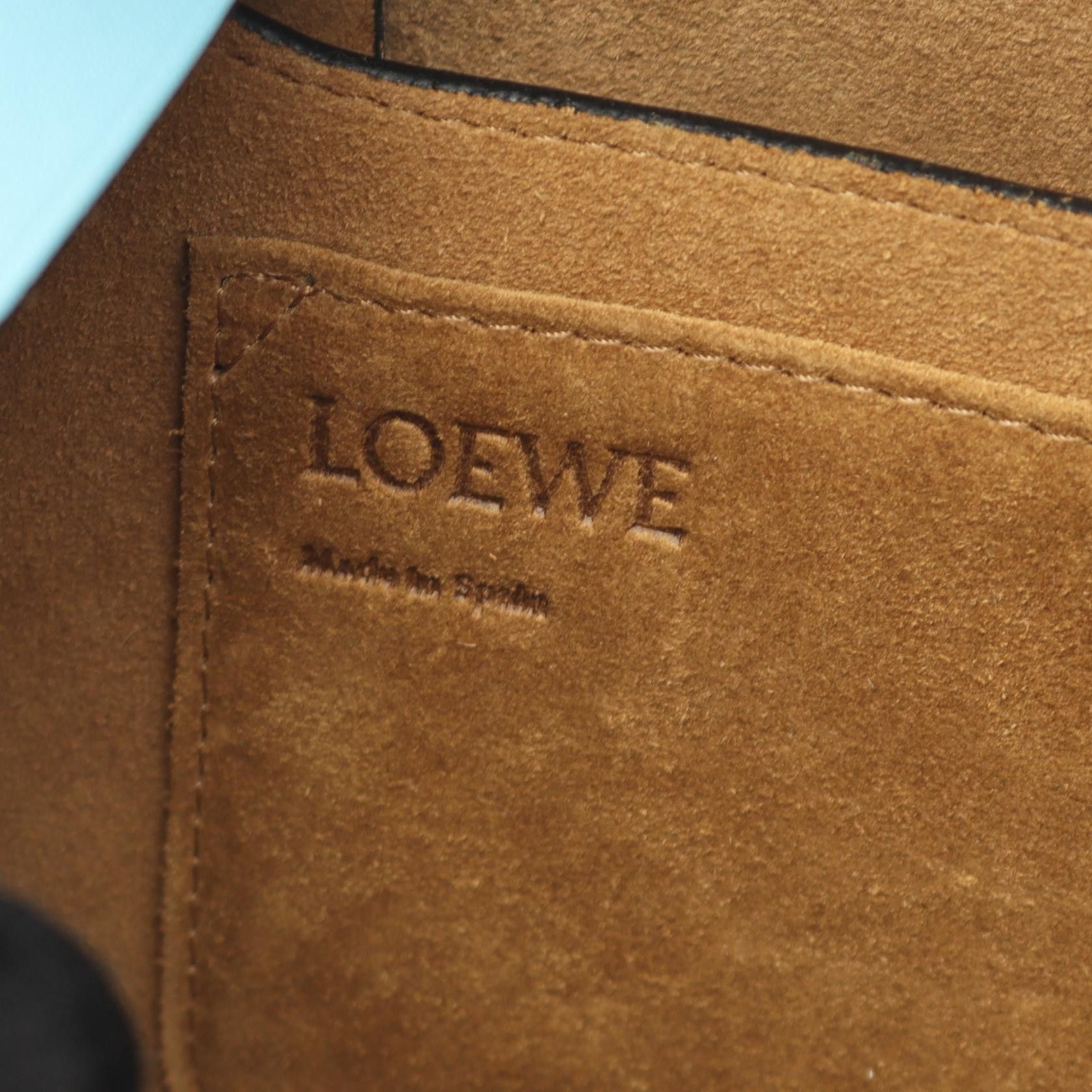 Loewe Loewe Loewe Gate Bag Small Leather Shoulder Bag Leather Shoulder Bag DUTY FREE for USA Size ONE SIZE - 4 Thumbnail