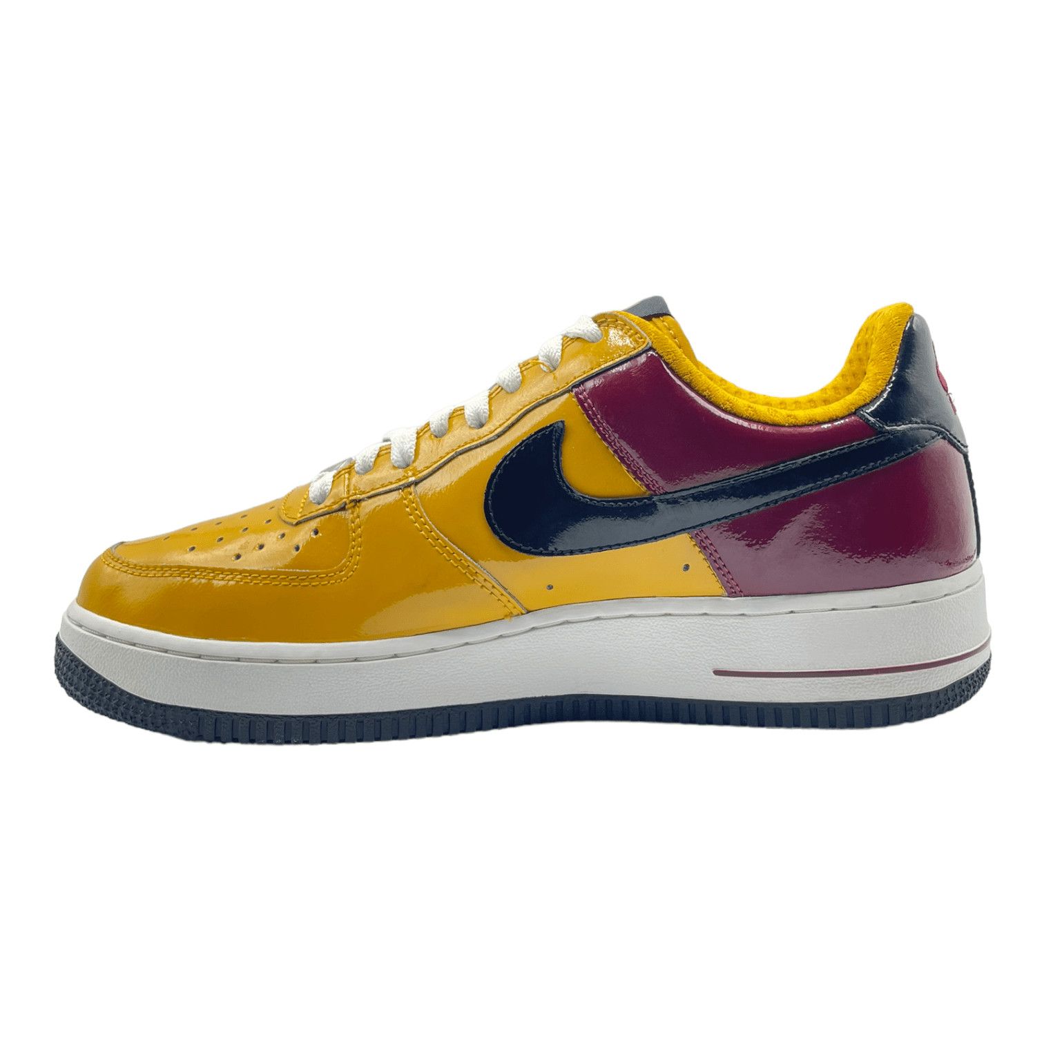Nike Air Force 1 Low World Cup Portugal Size US 8 / EU 41 - 3 Thumbnail