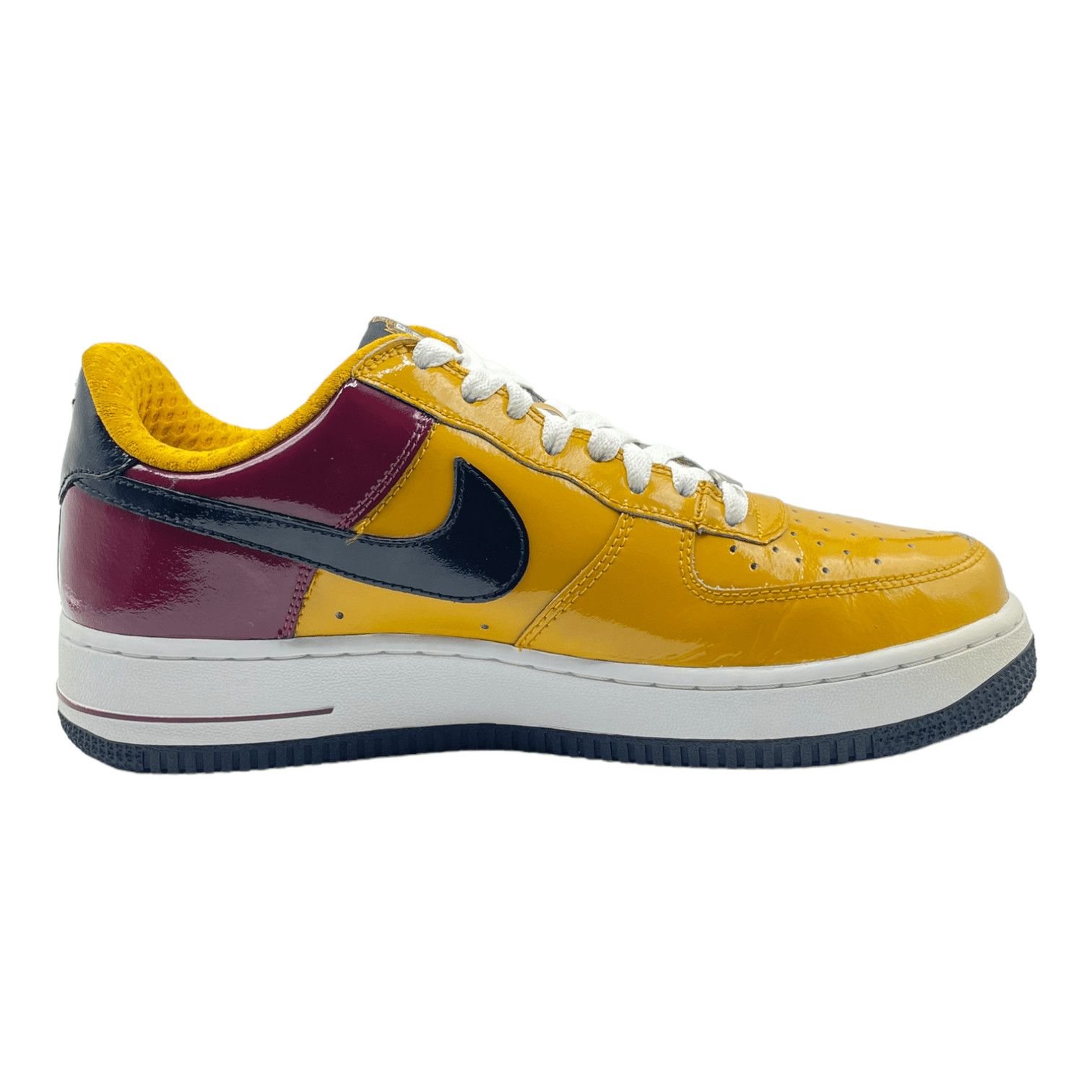 Nike Air Force 1 Low World Cup Portugal Size US 8 / EU 41 - 4 Thumbnail