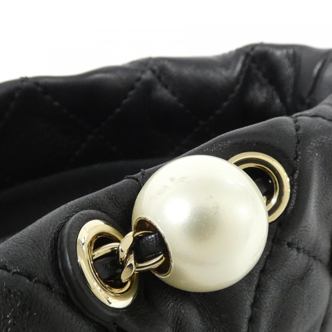 Chanel Chanel Chanel Lambskin Pearl Mini Shoulder Bag Leather Shoulder Bag AS2518 DUTY FREE for USA Size ONE SIZE - 5 Thumbnail