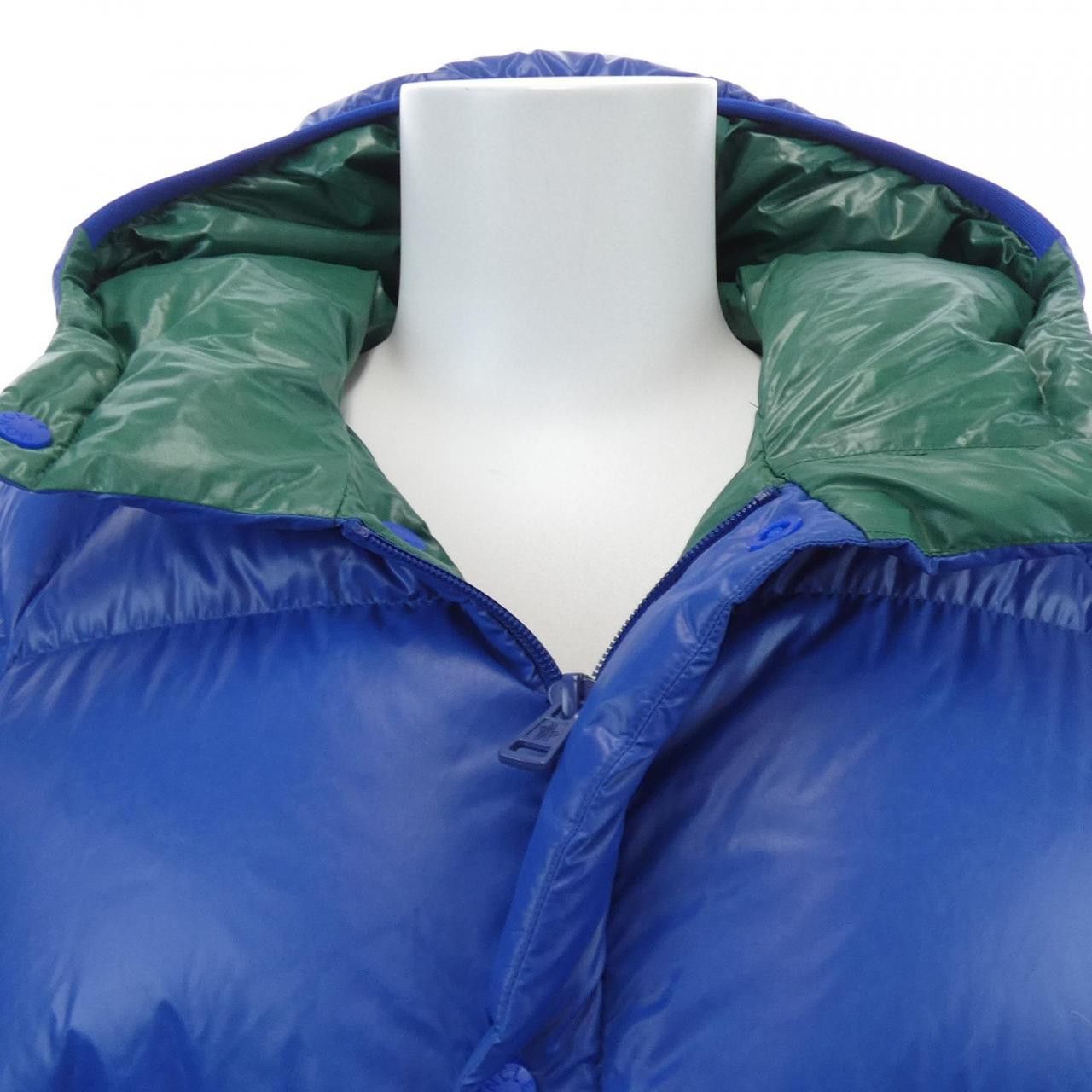 Moncler Moncler Moncler Genius SUGINAMI Down Jacket Textile Outerwear 53A0E DUTY FREE for USA Size ONE SIZE - 6 Thumbnail