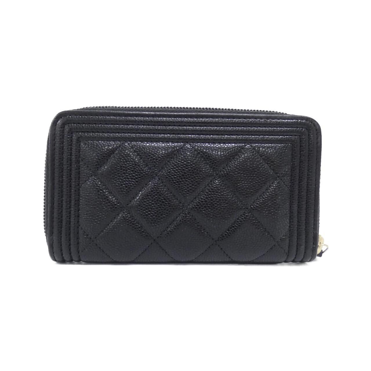 Chanel Chanel Chanel Boy Chanel Caviar Skin Wallet Leather Short Wallet DUTY FREE for USA Size ONE SIZE - 2 Thumbnail